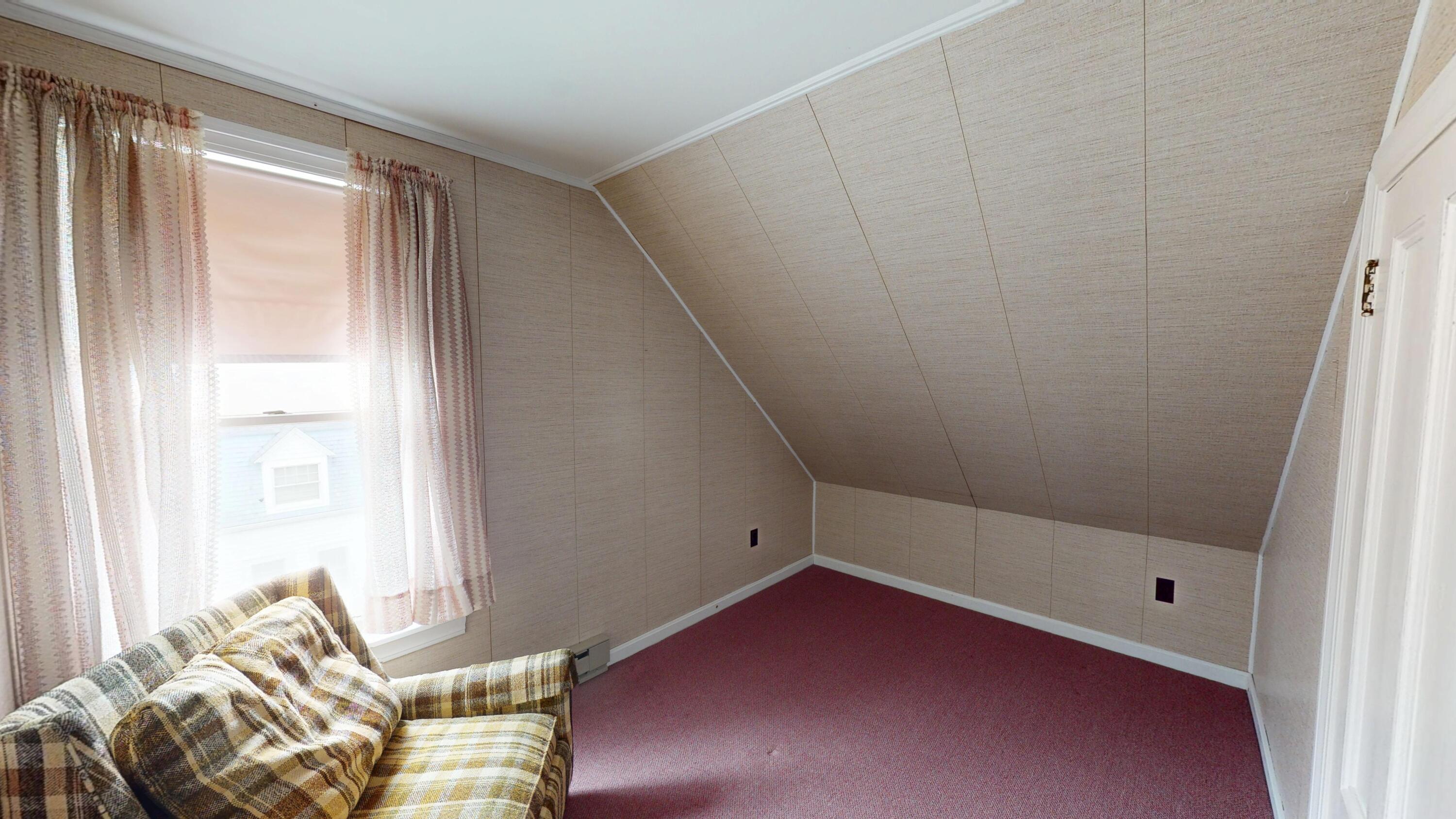 4 Elliot Street Property Photo 68