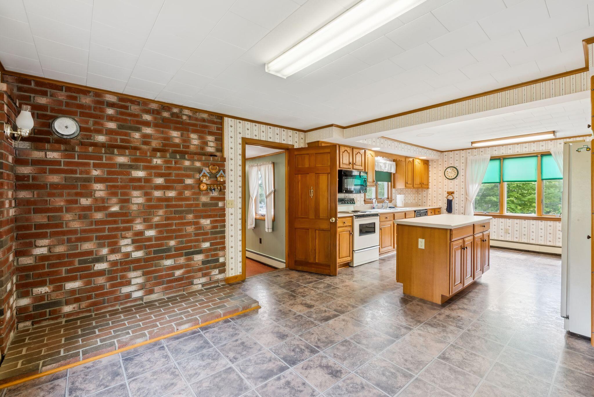 1390 Route 3 Property Photo 6
