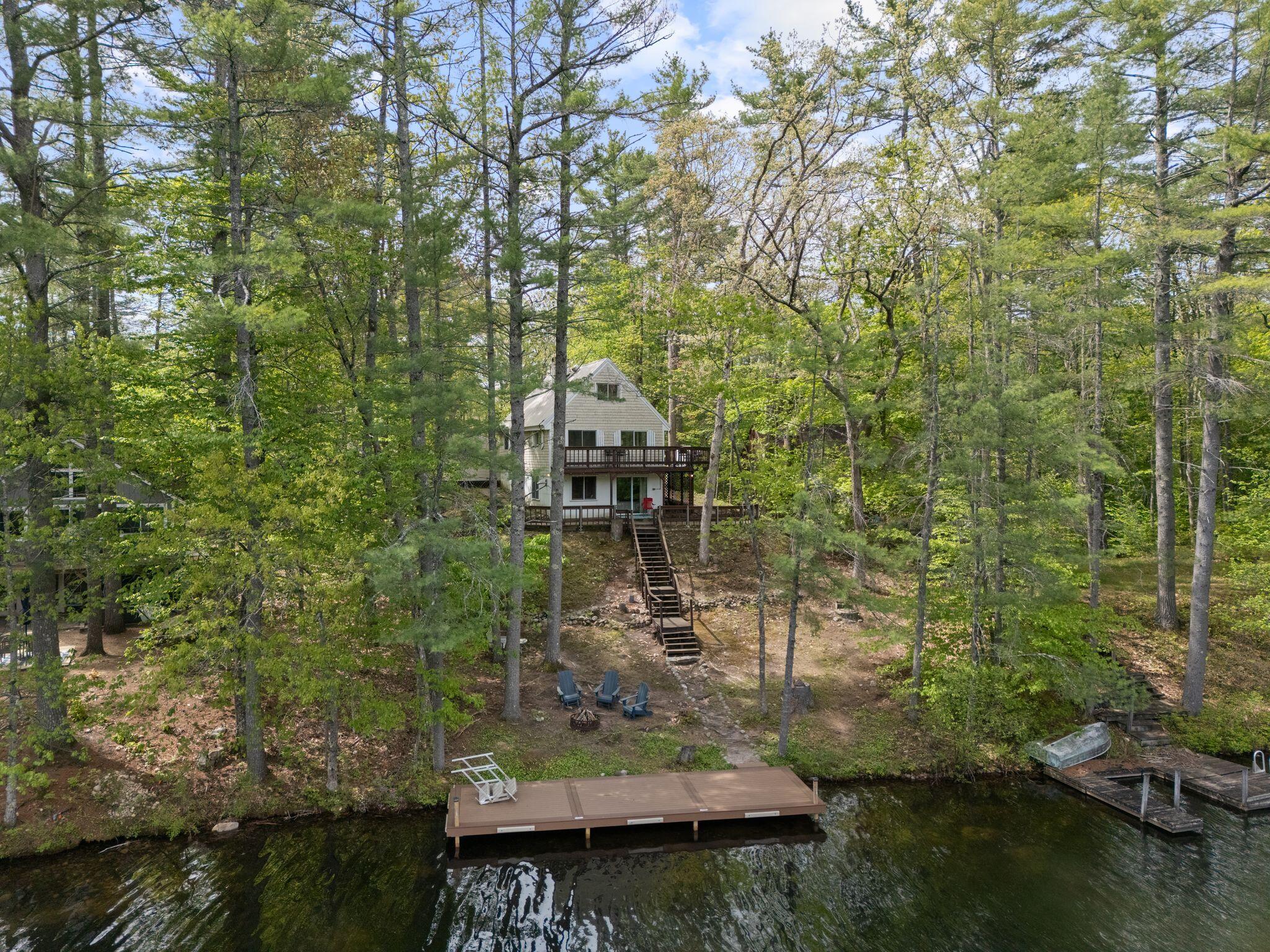30 Lakewood Drive Property Photo 1