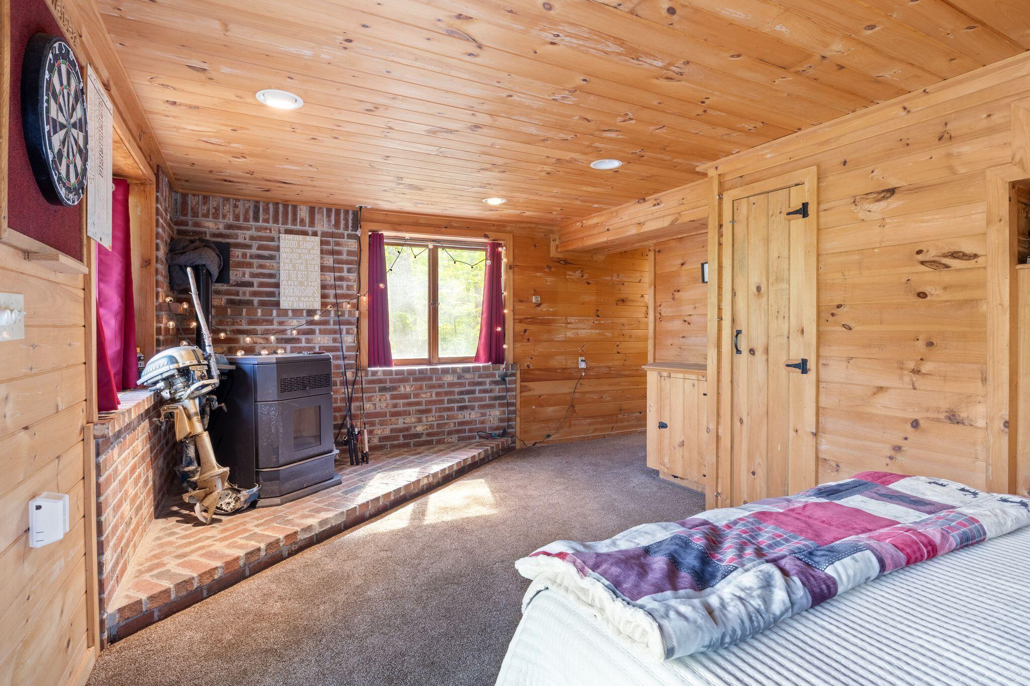 30 Lakewood Drive Property Photo 25