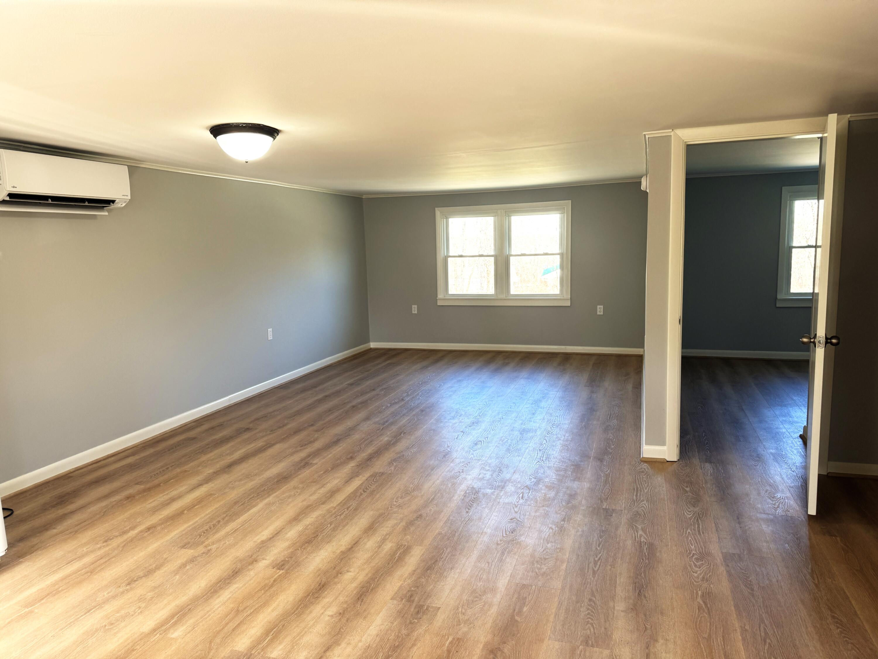 48 School House Road Property Photo 12