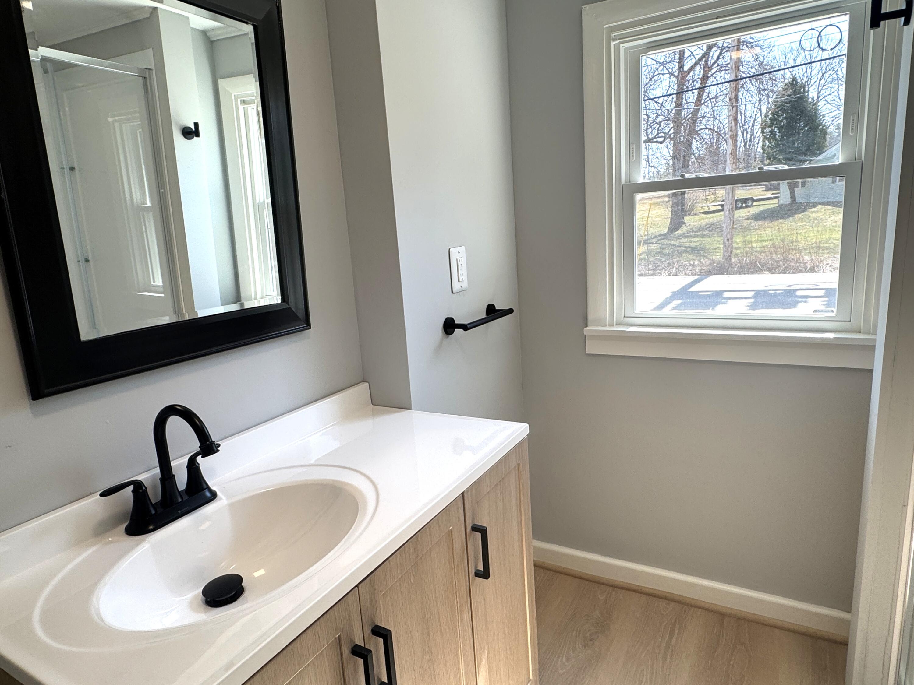 48 School House Road Property Photo 15