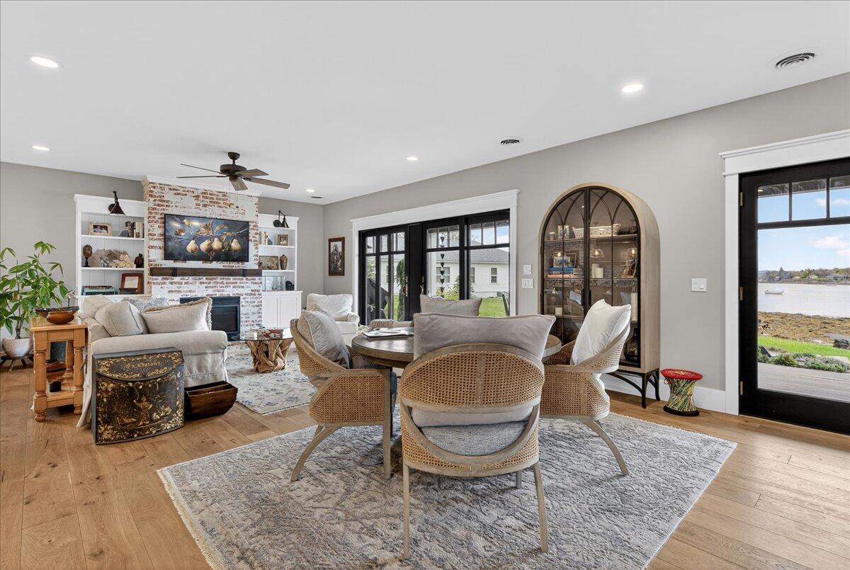 16 Blacks Landing Property Photo 18