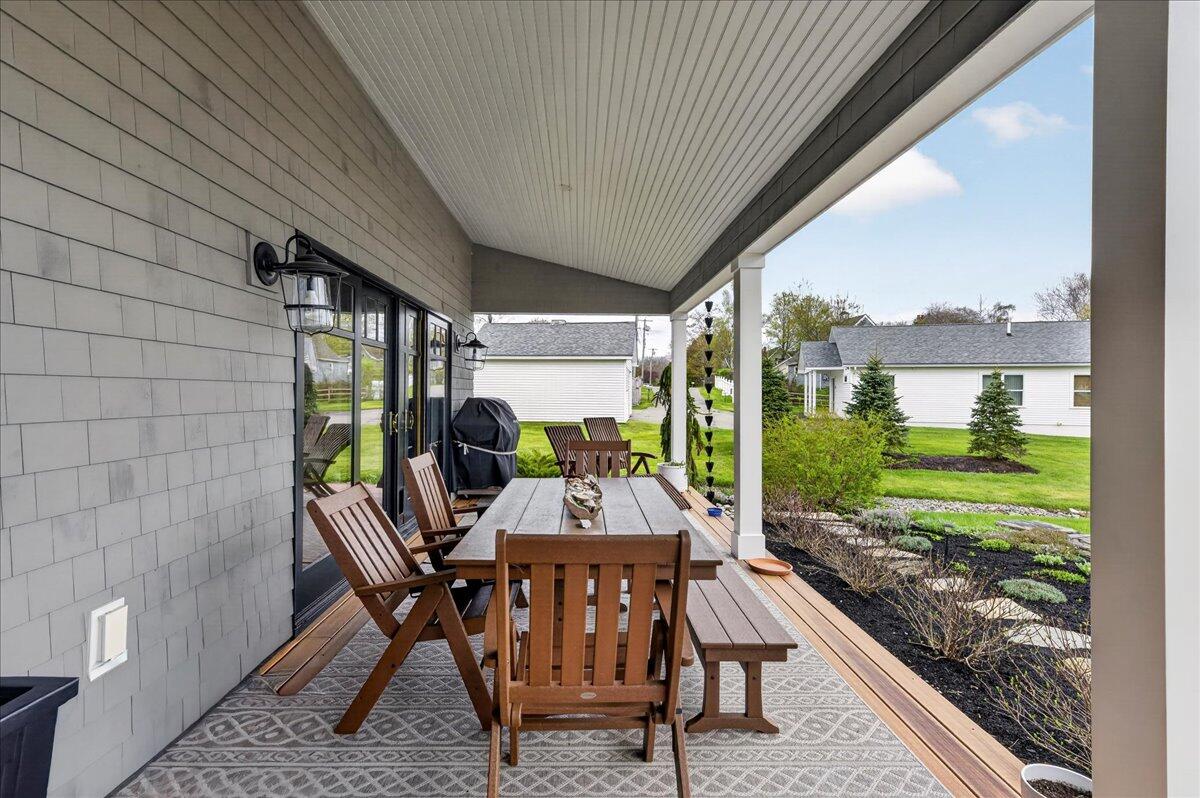 16 Blacks Landing Property Photo 69