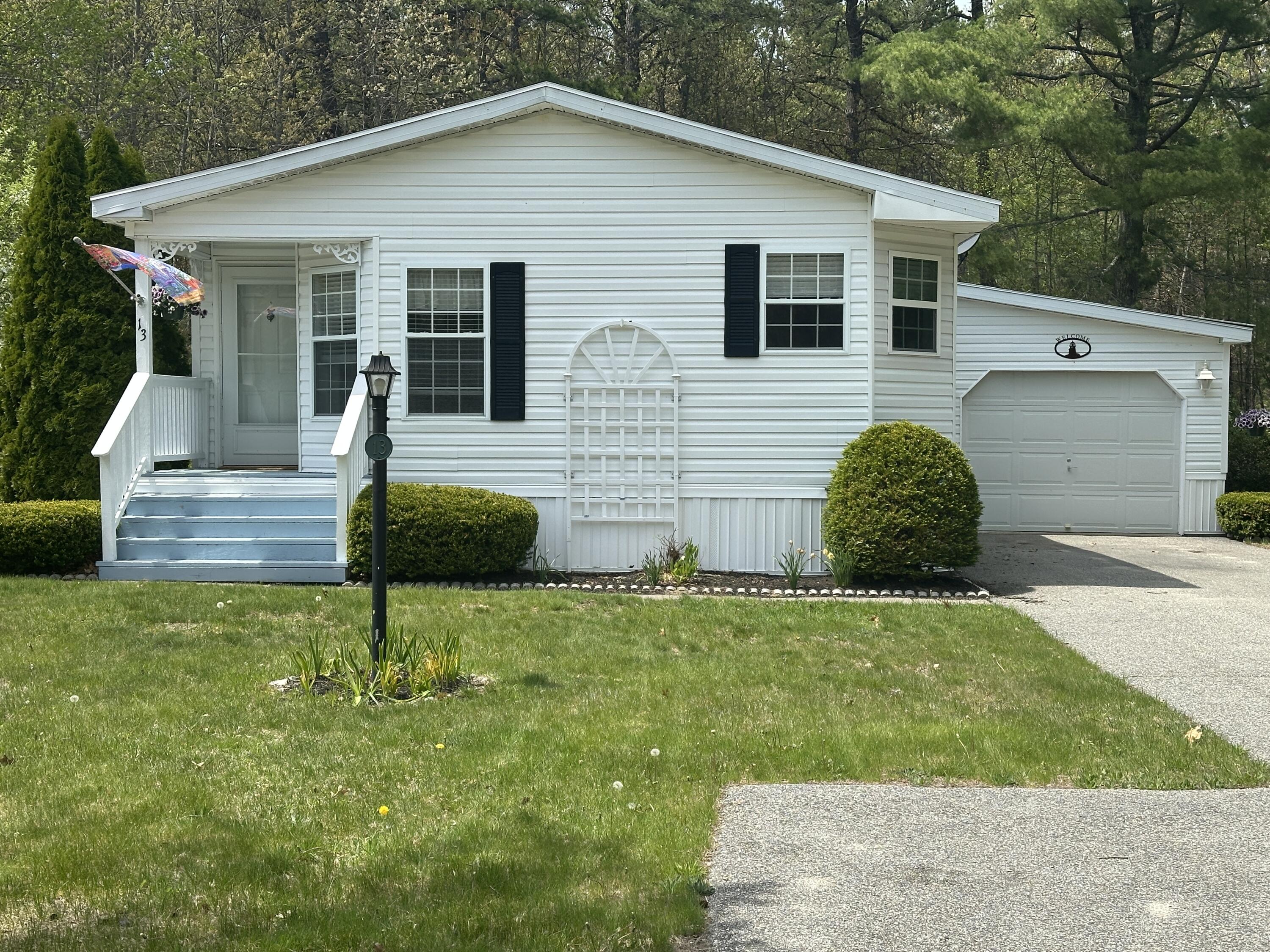 13 Pine Cone Drive Property Photo 1