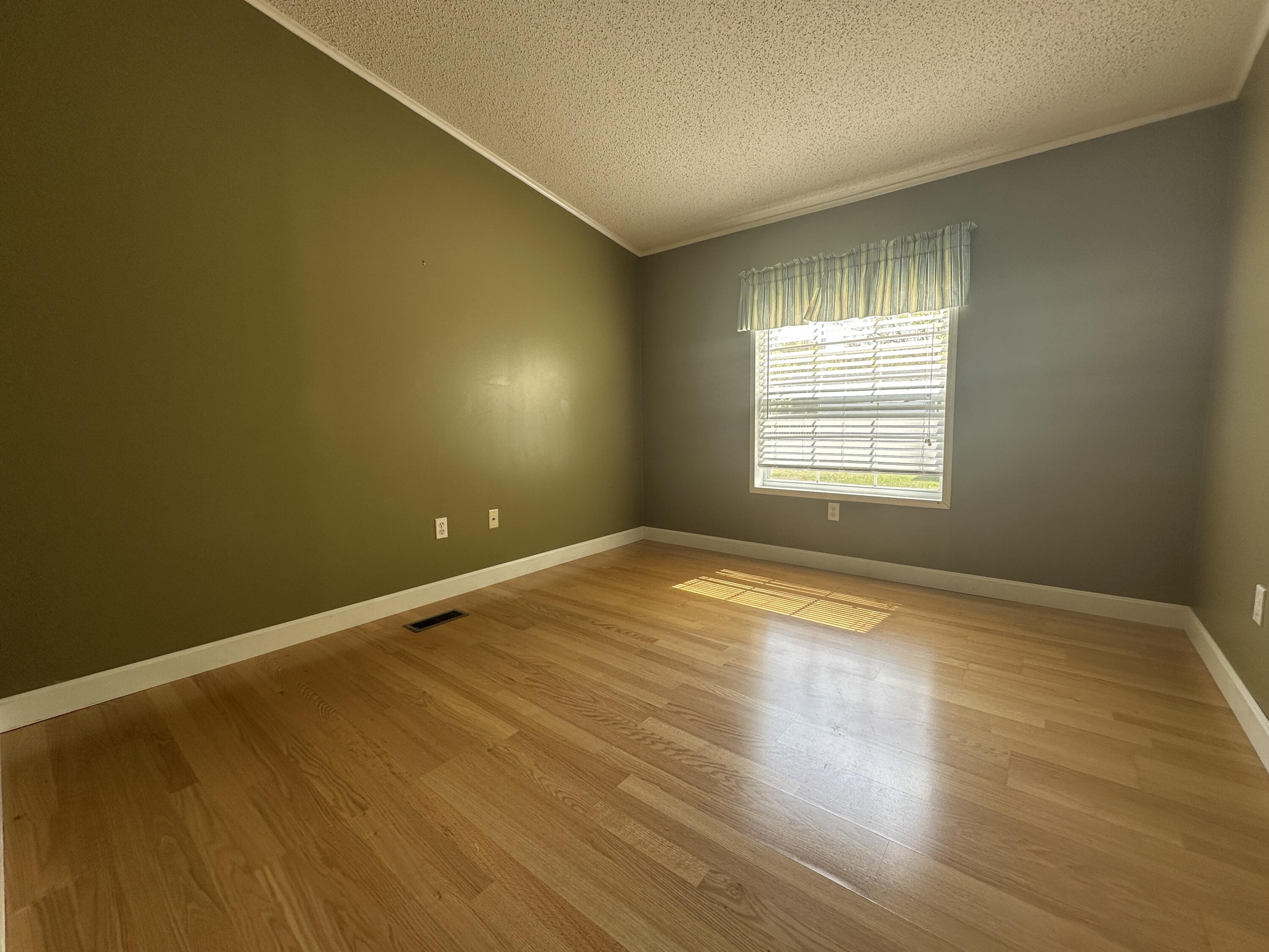 13 Pine Cone Drive Property Photo 14