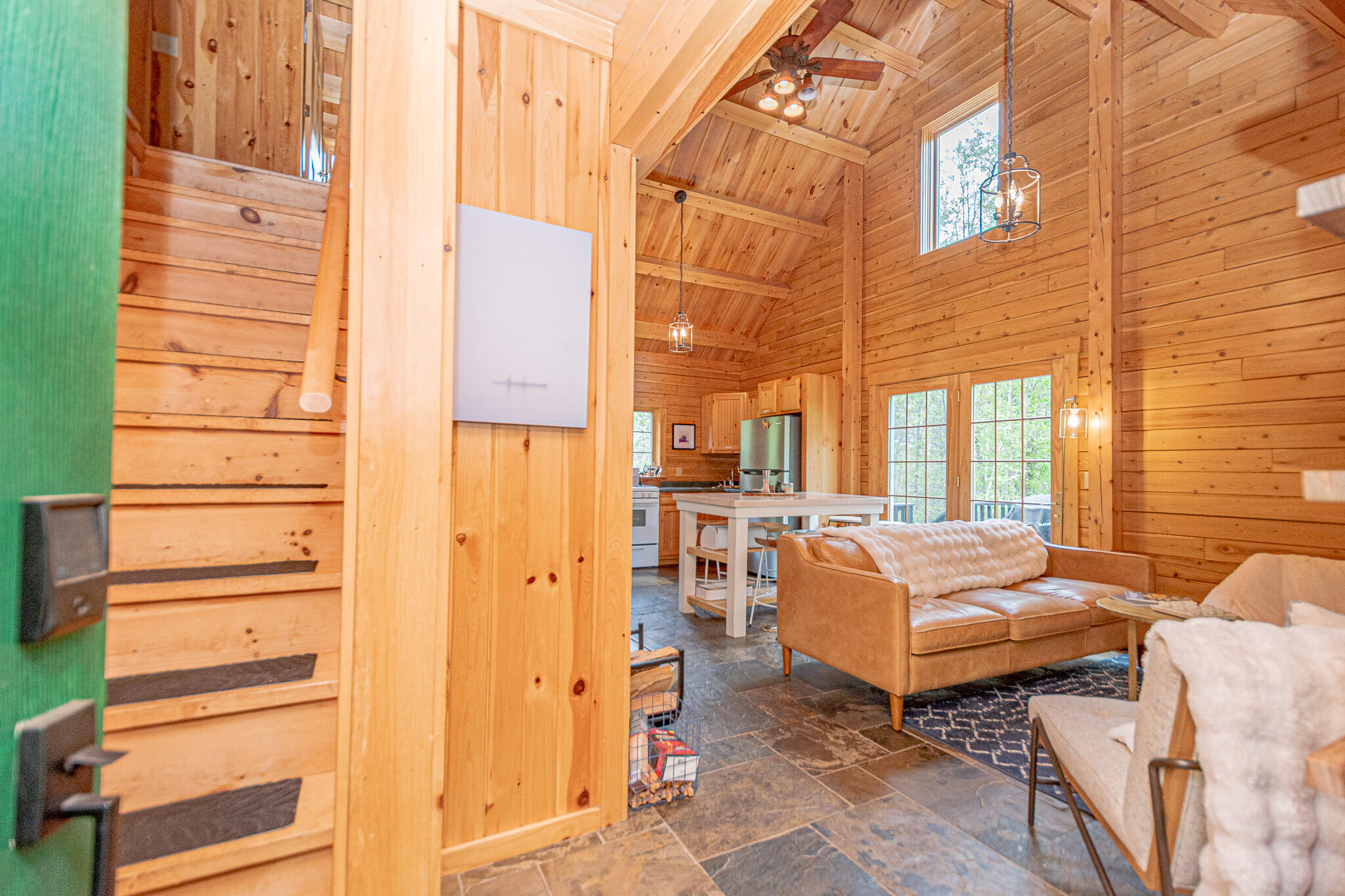 119 Stream Road Property Photo 4