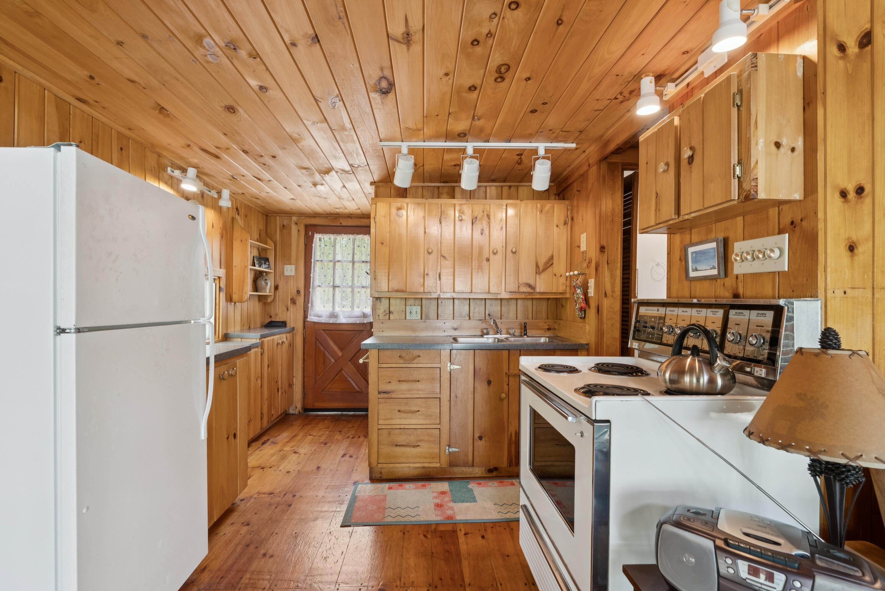 129 Barkers Pond Road Property Photo 13