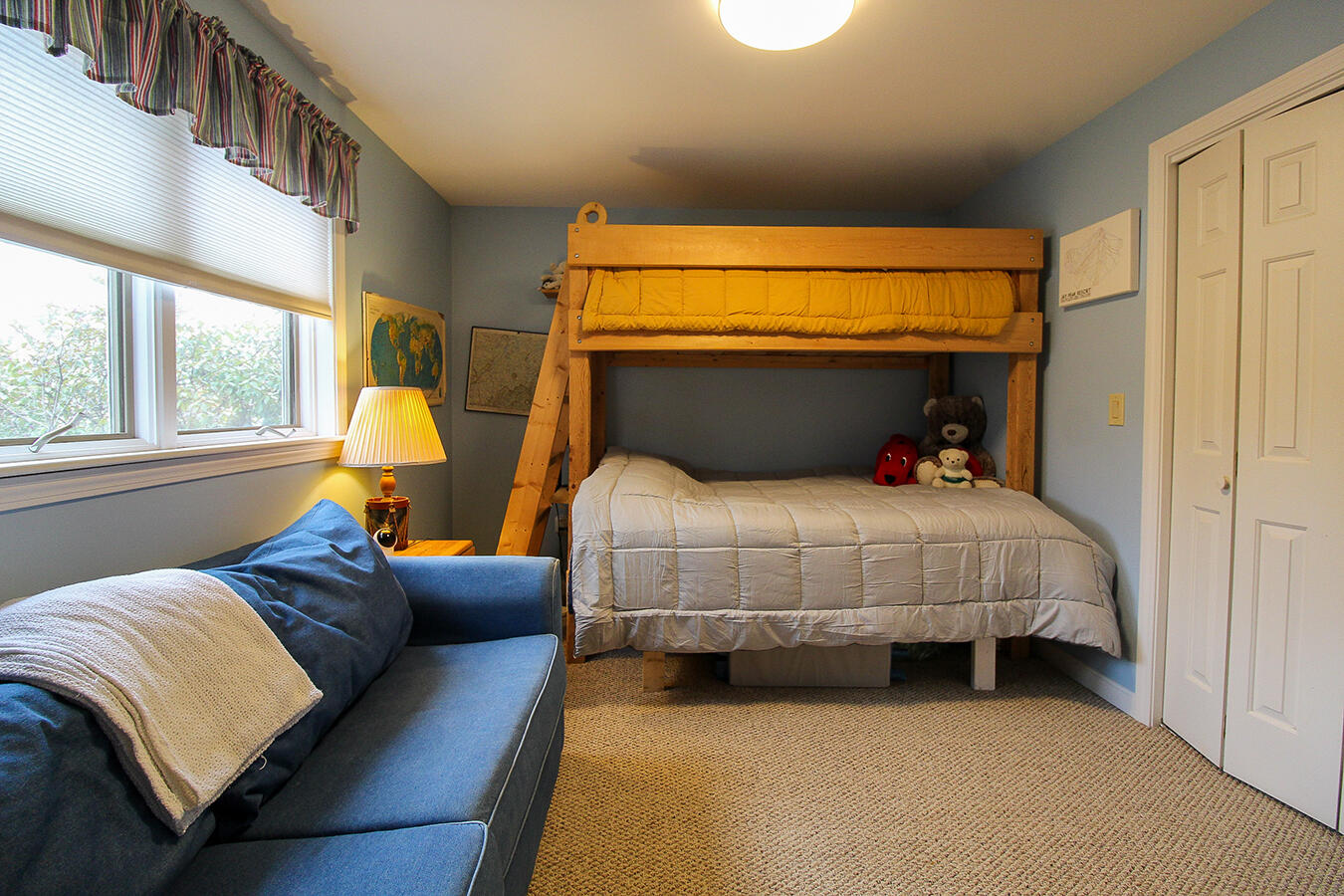 401 Snowflower Court 401 Property Photo 2
