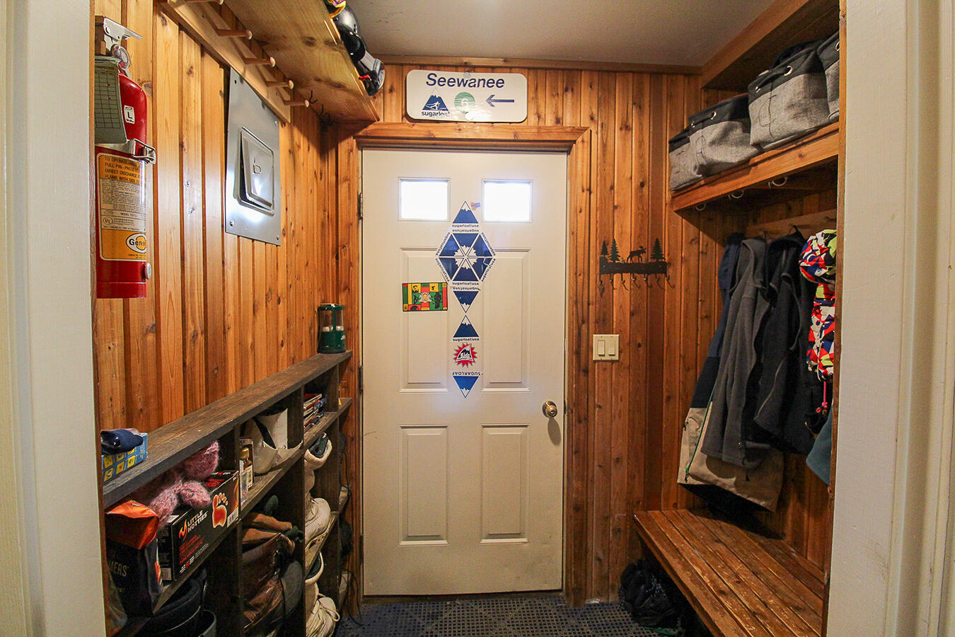 401 Snowflower Court 401 Property Photo 5