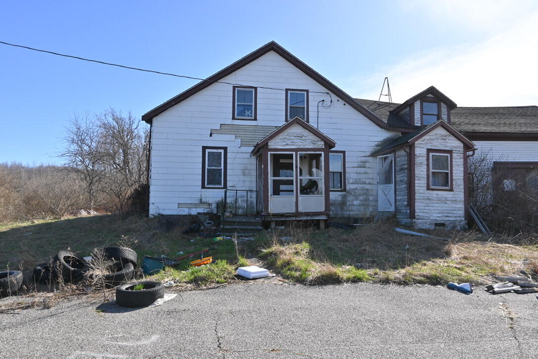 4315 Airline Road Property Photo 4