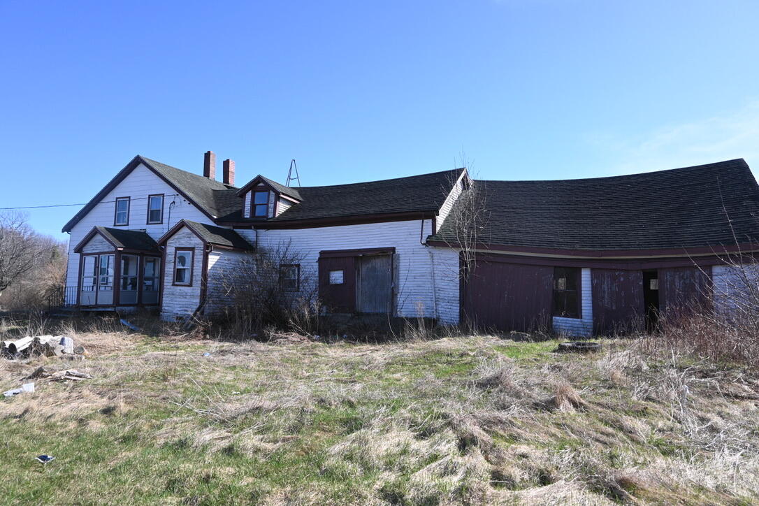4315 Airline Road Property Photo 9