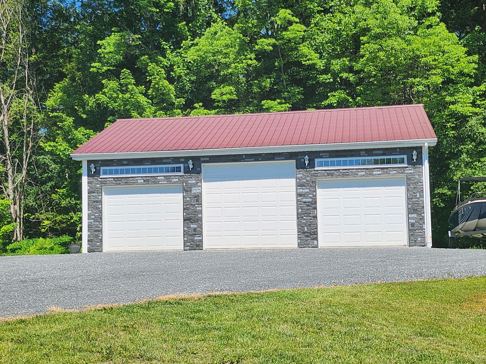 57 Hartland Road Property Photo 2