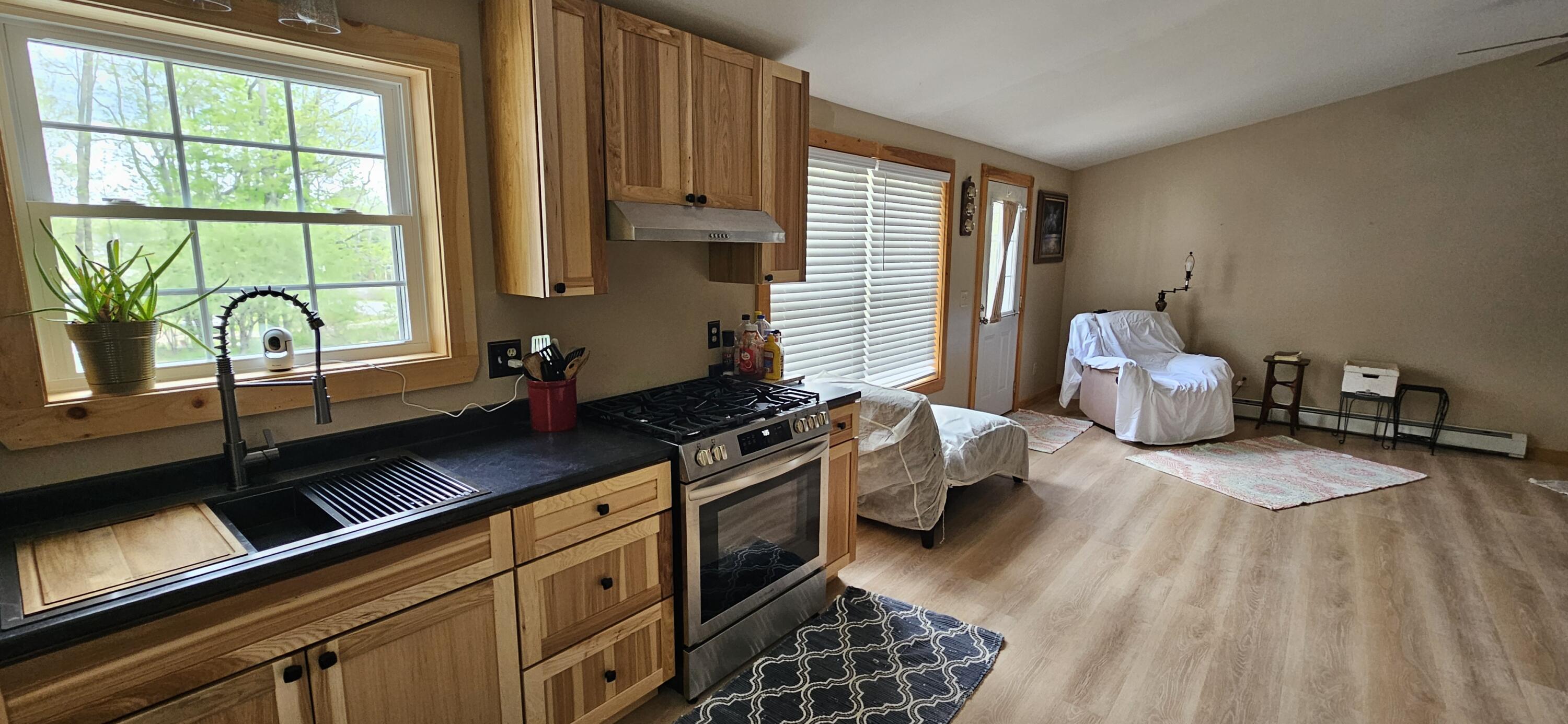 57 Hartland Road Property Photo 13