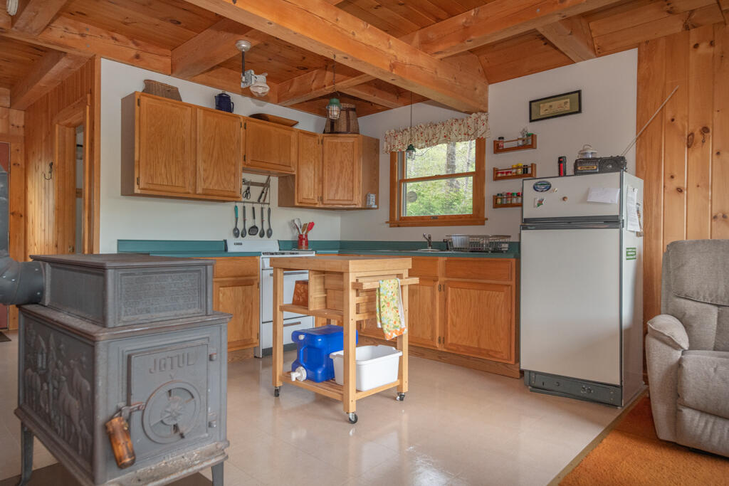 16 Adams Road Property Photo 18