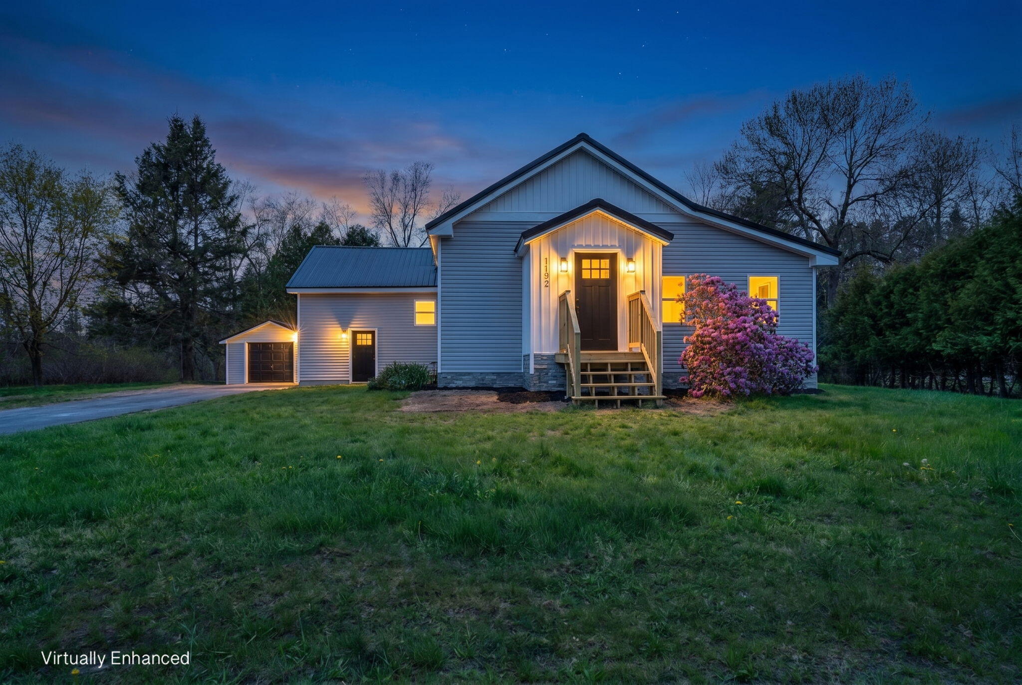 1132 College Avenue Property Photo 4