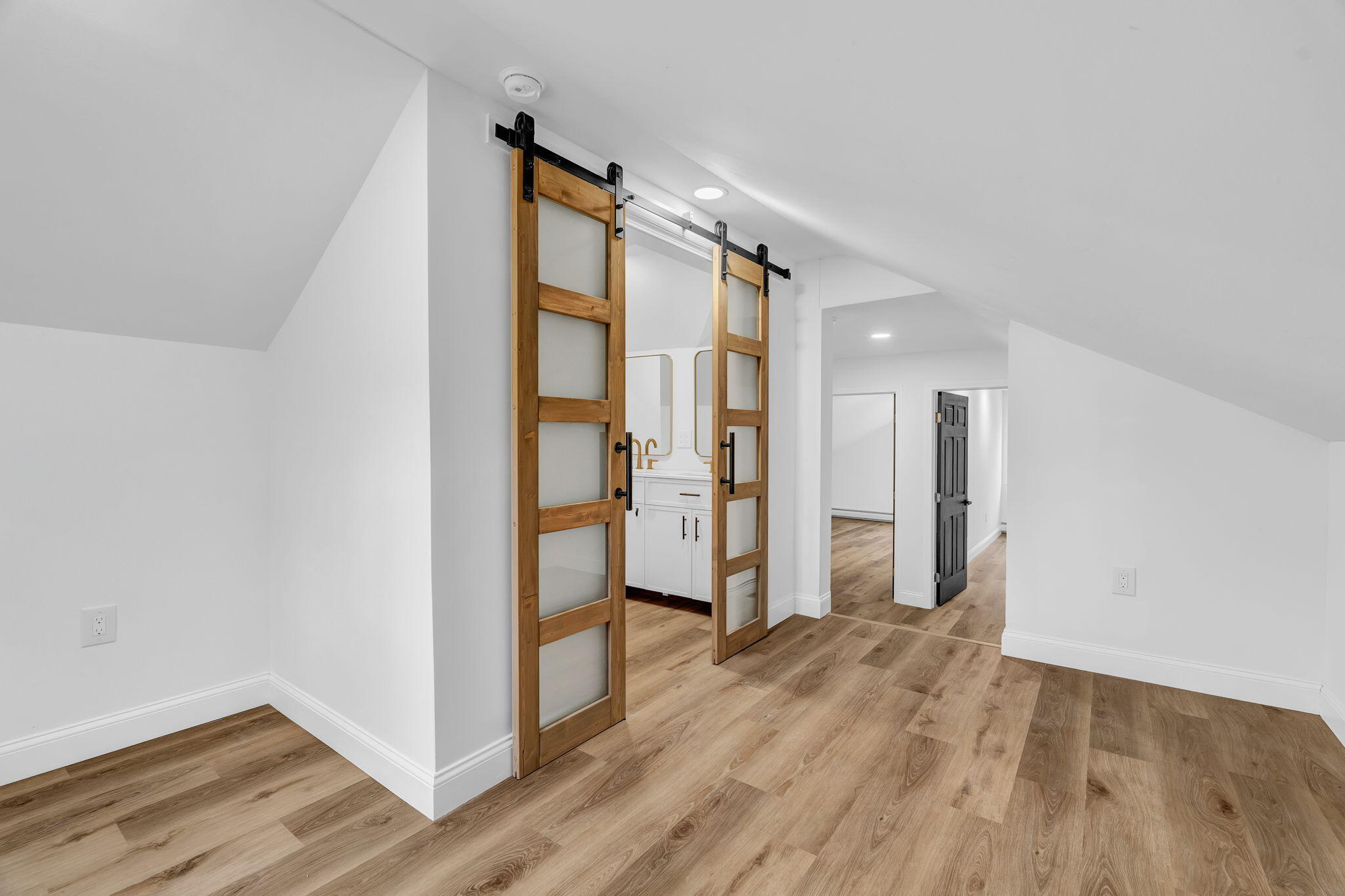 1132 College Avenue Property Photo 42