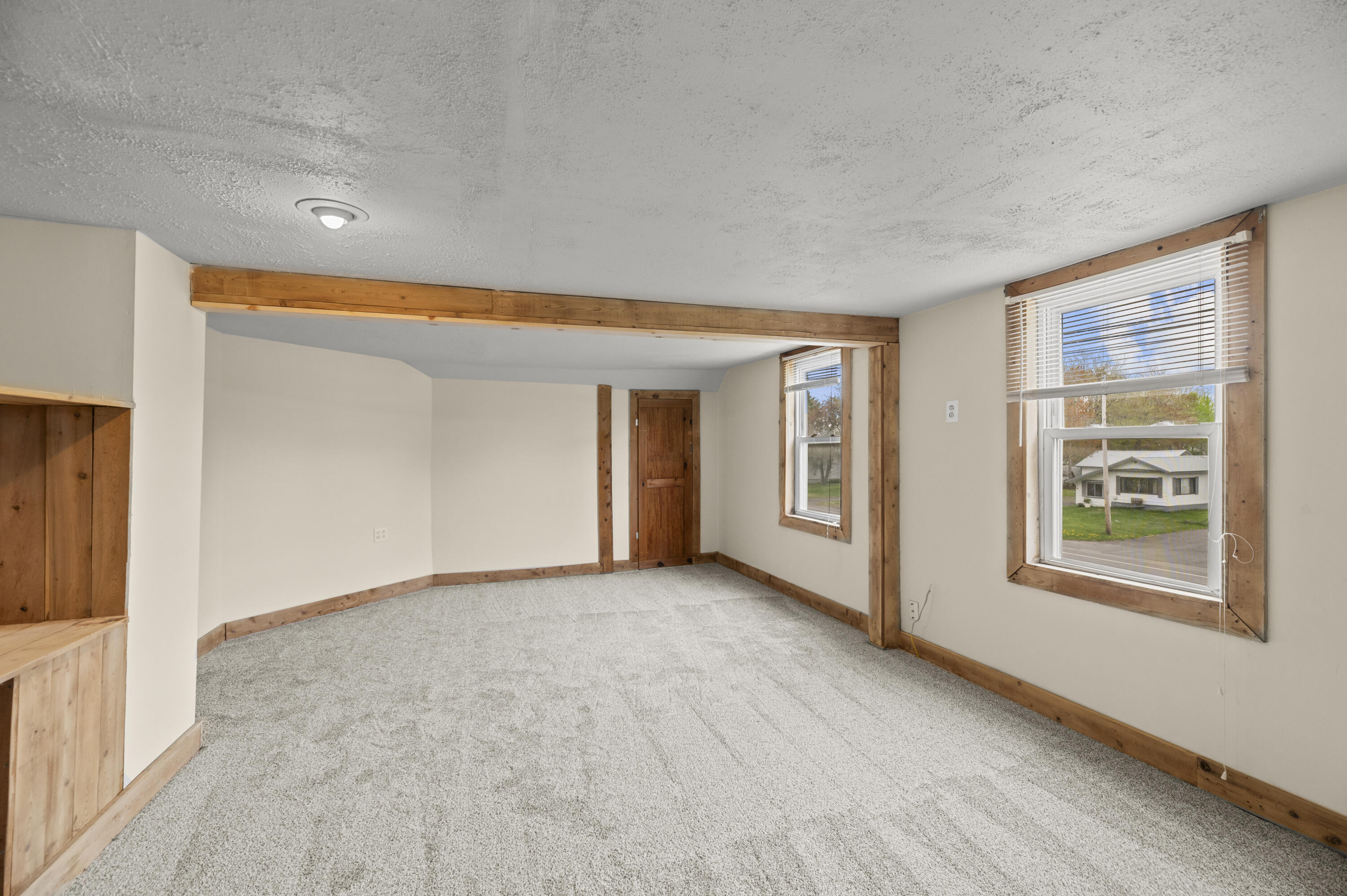 15 Lagrange Road Property Photo 15