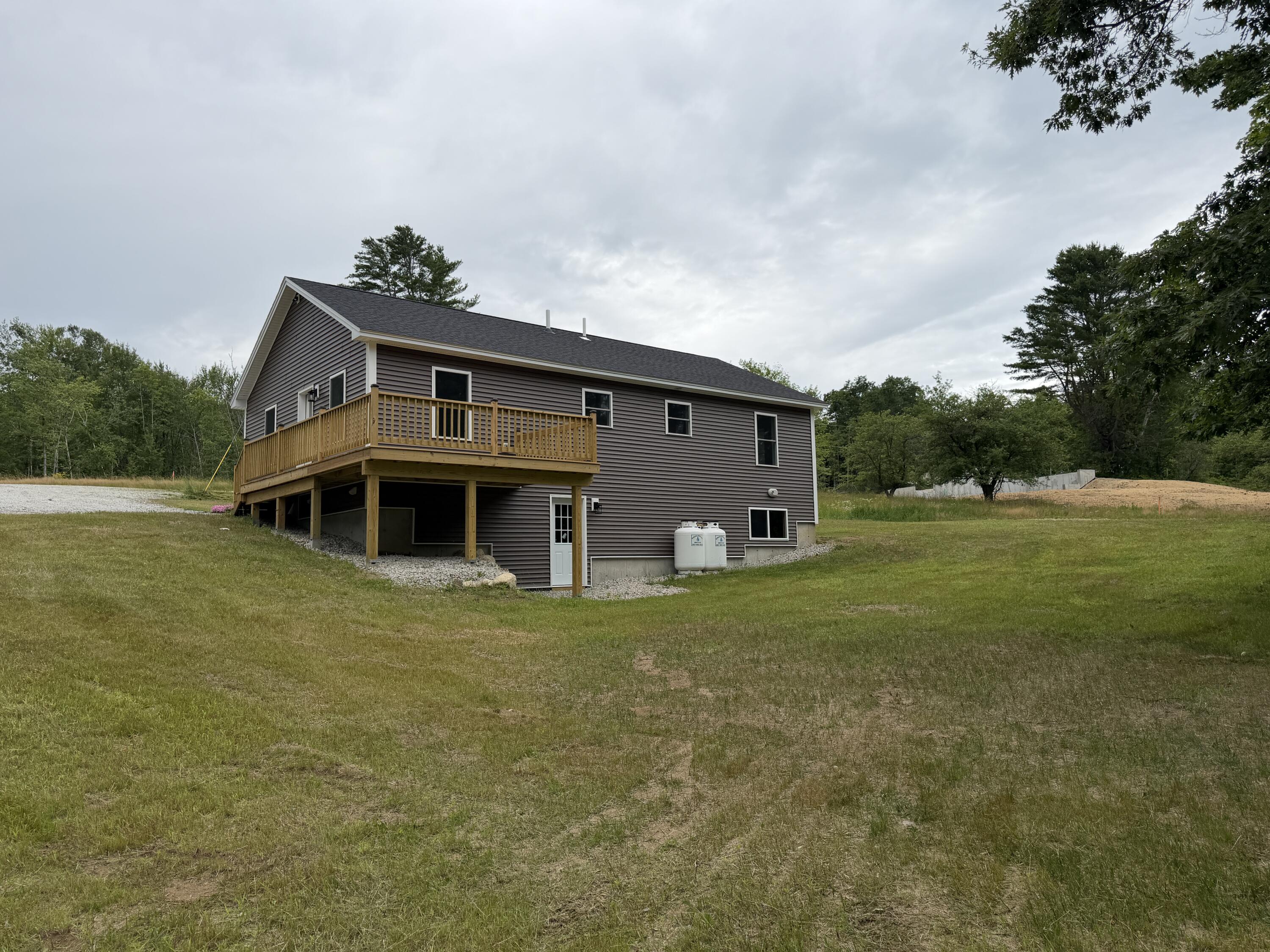 16 Dunham Lane Property Photo 2