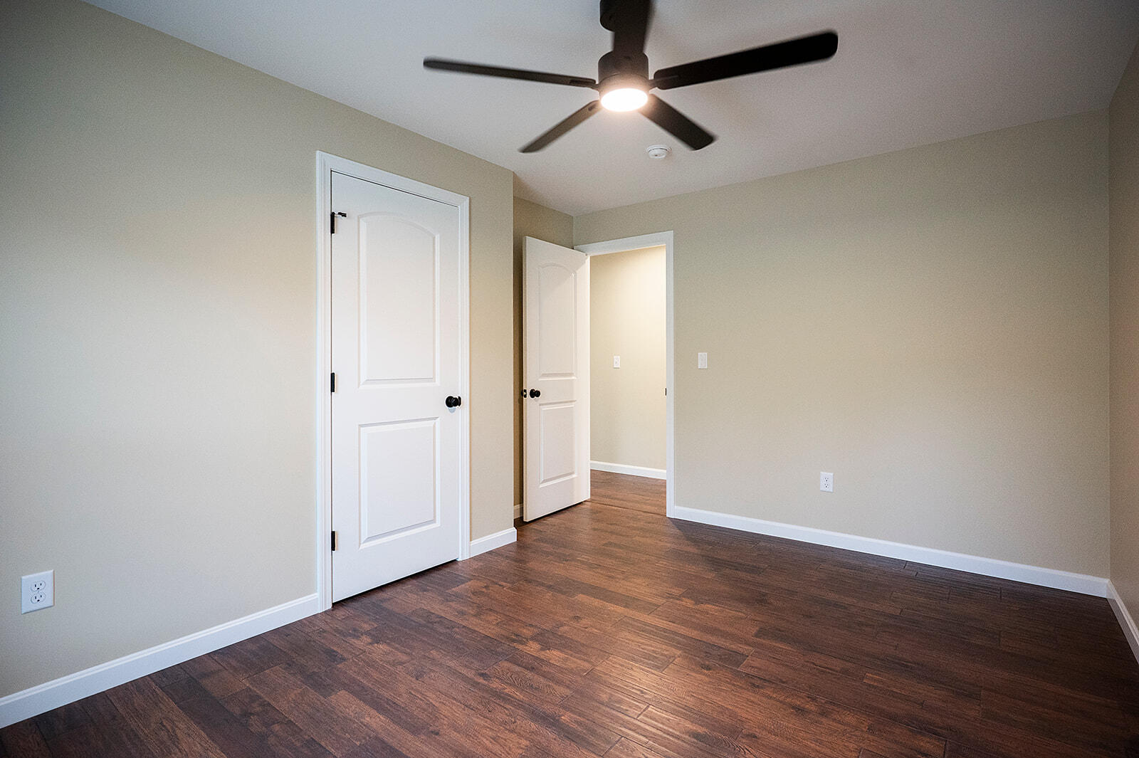 16 Dunham Lane Property Photo 25