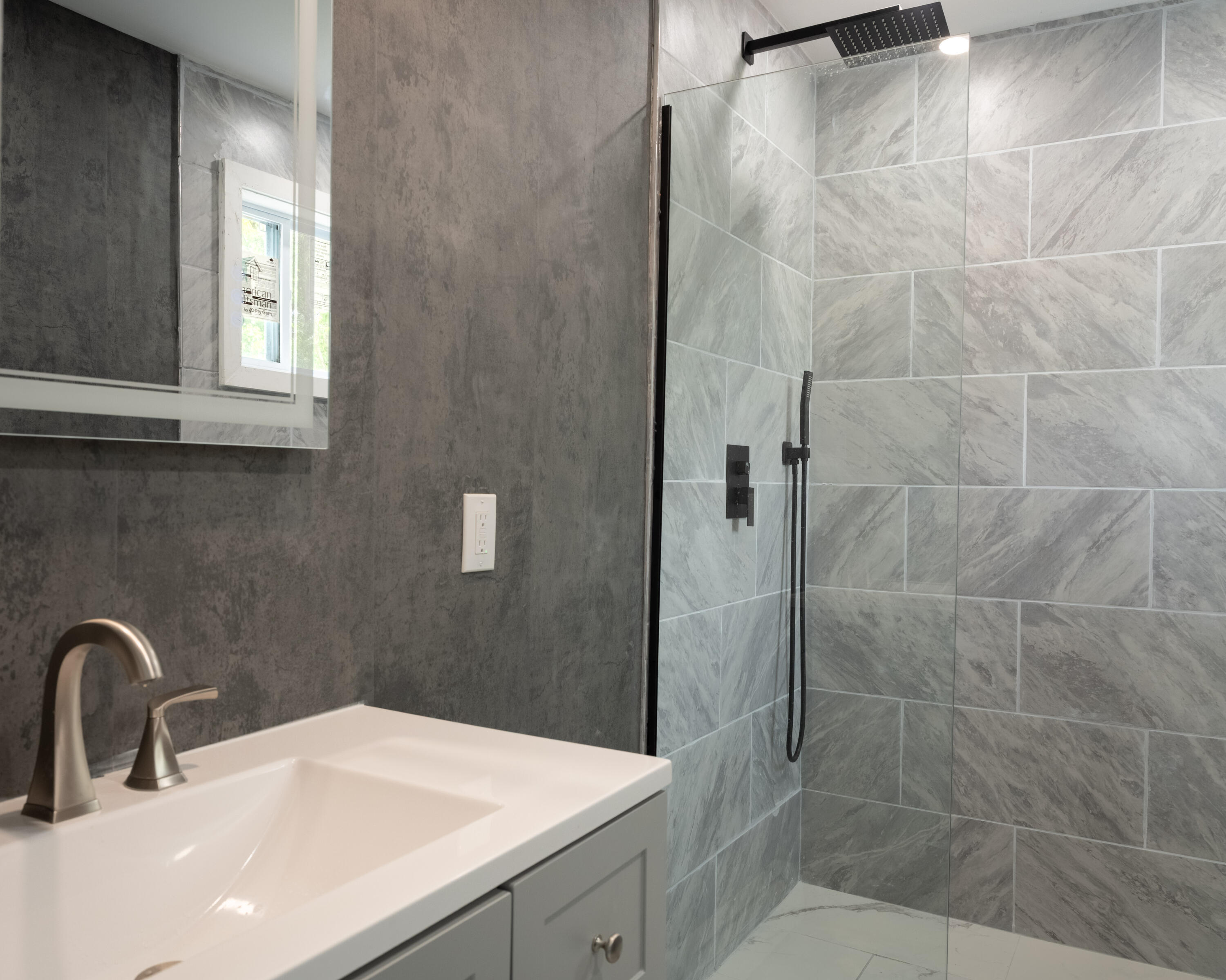 363 Lisbon Street Property Photo 7