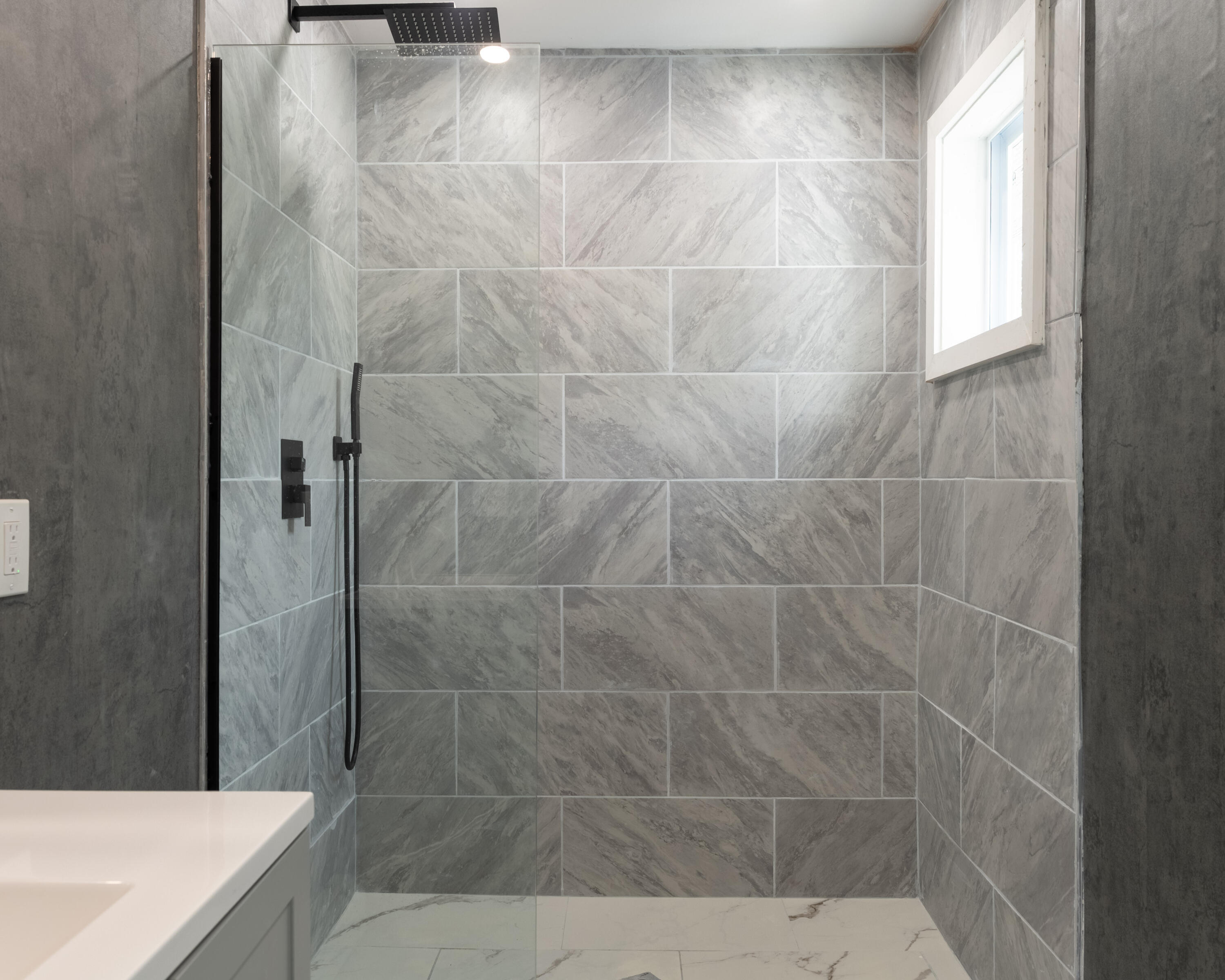 363 Lisbon Street Property Photo 8