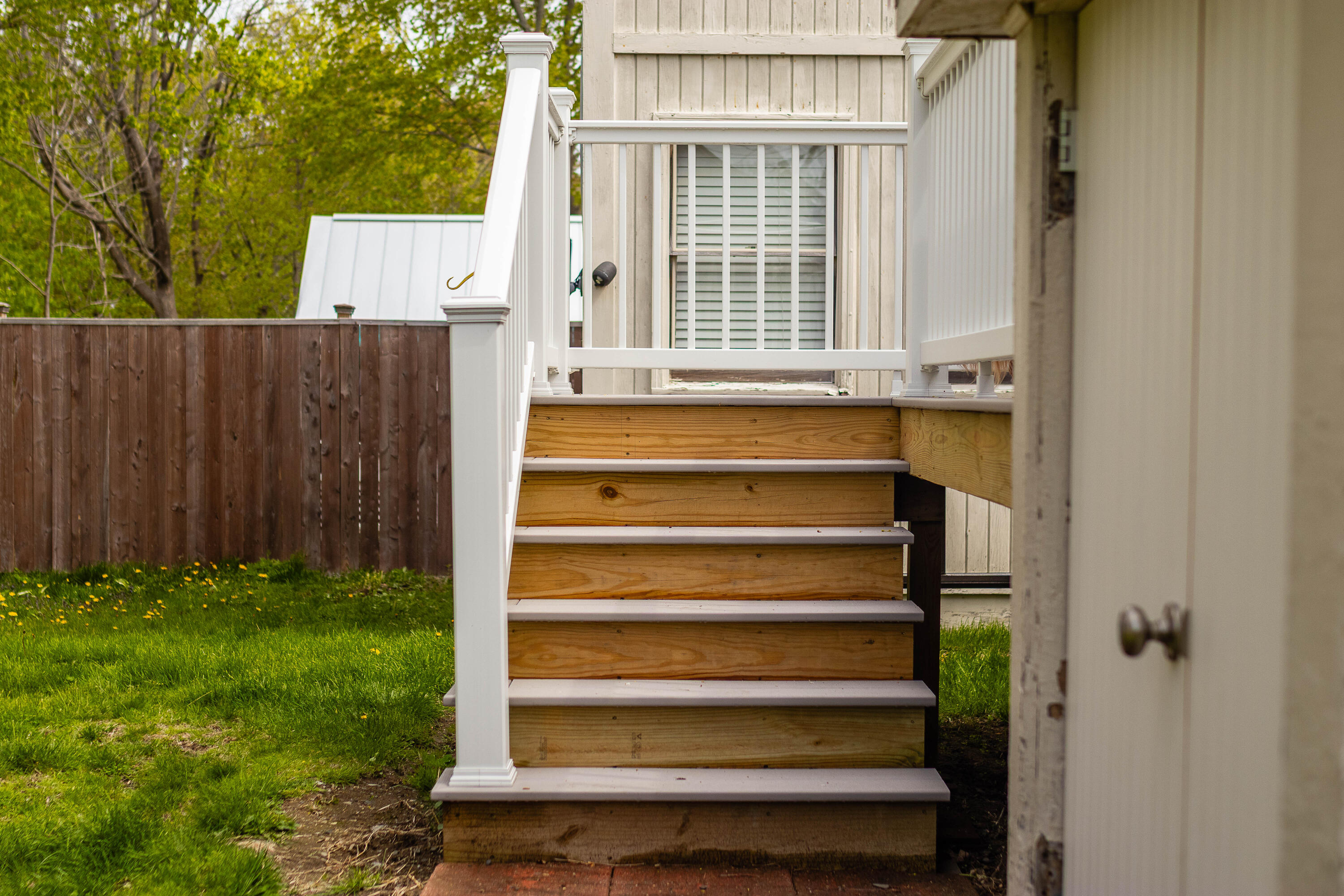 71 Willard Street Property Photo 11
