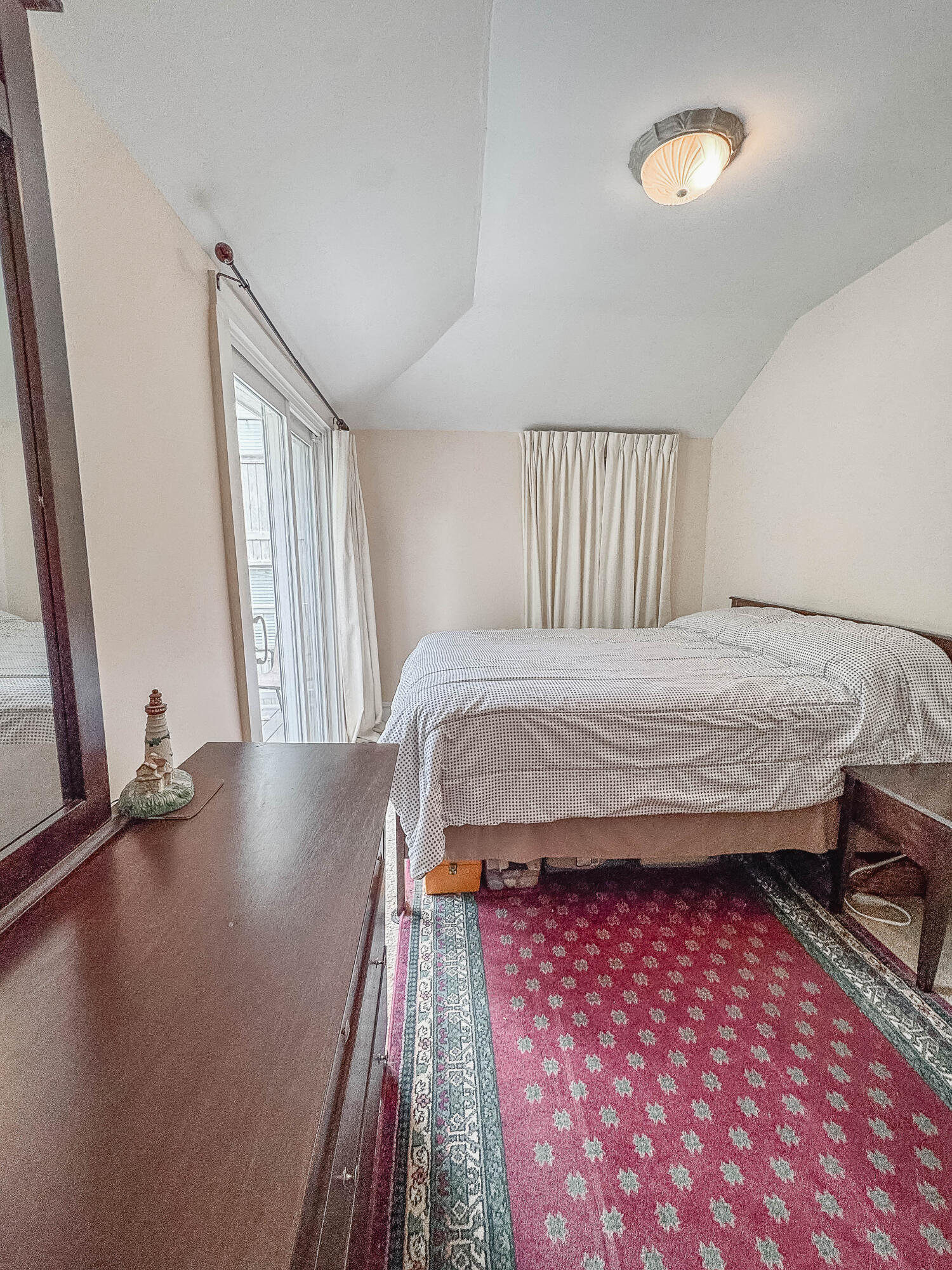 71 Willard Street Property Photo 45