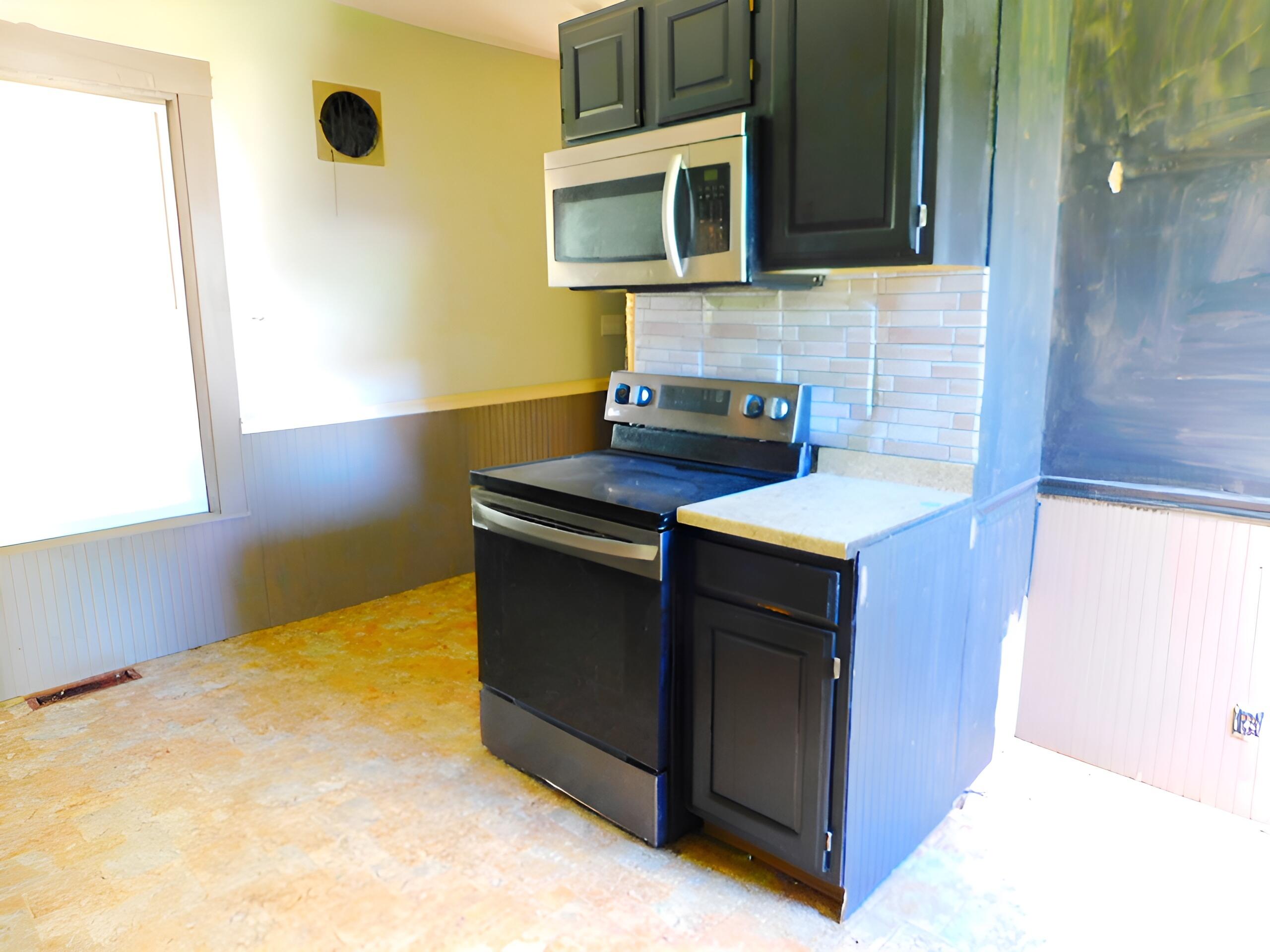 10 Elm Street Property Photo 7