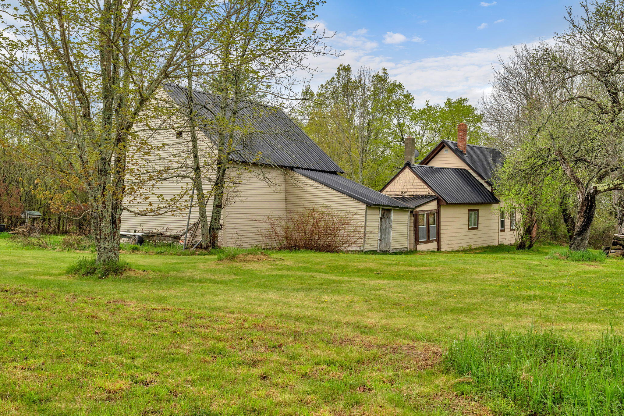 402 Webb Ridge Road Property Photo 44