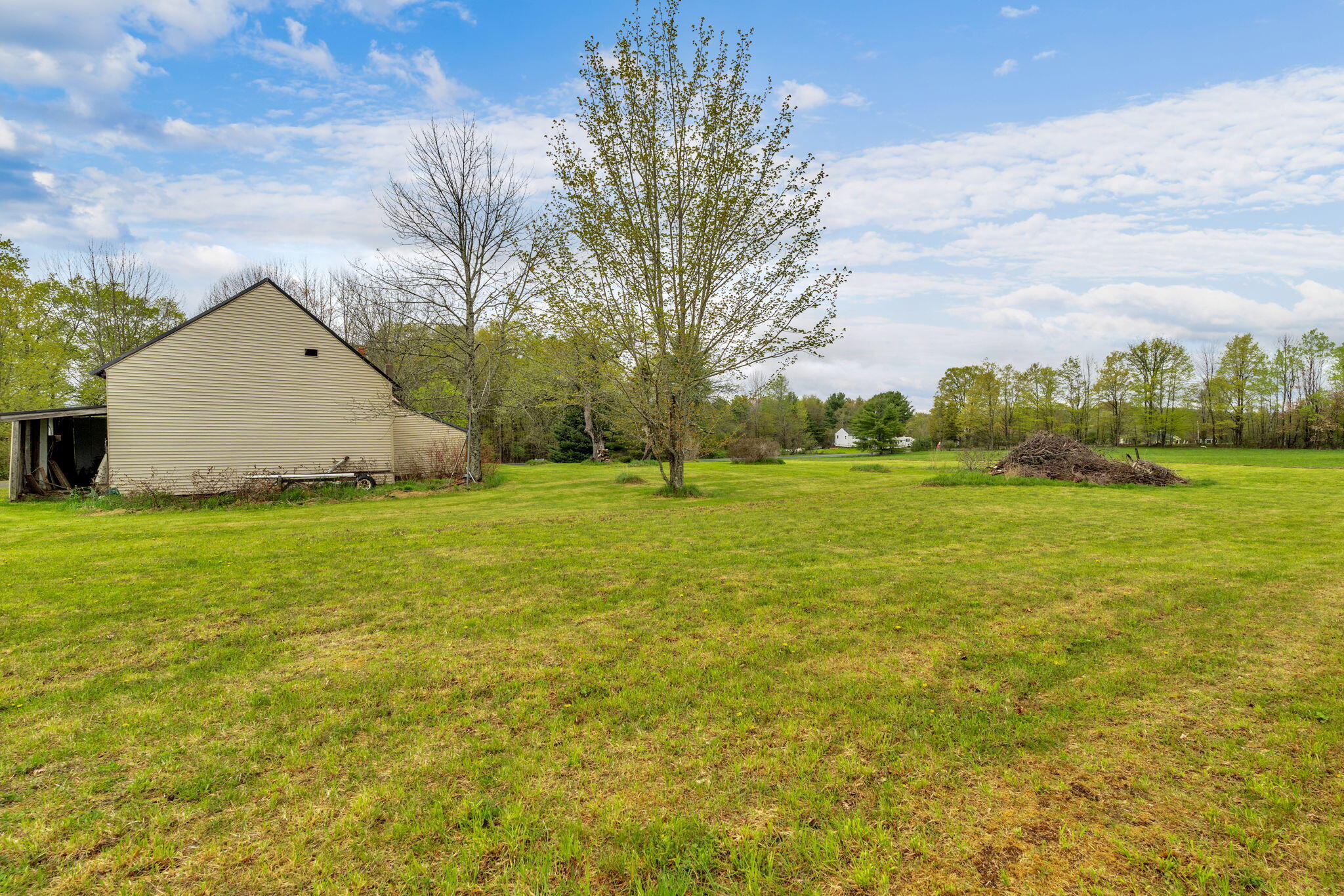 402 Webb Ridge Road Property Photo 45