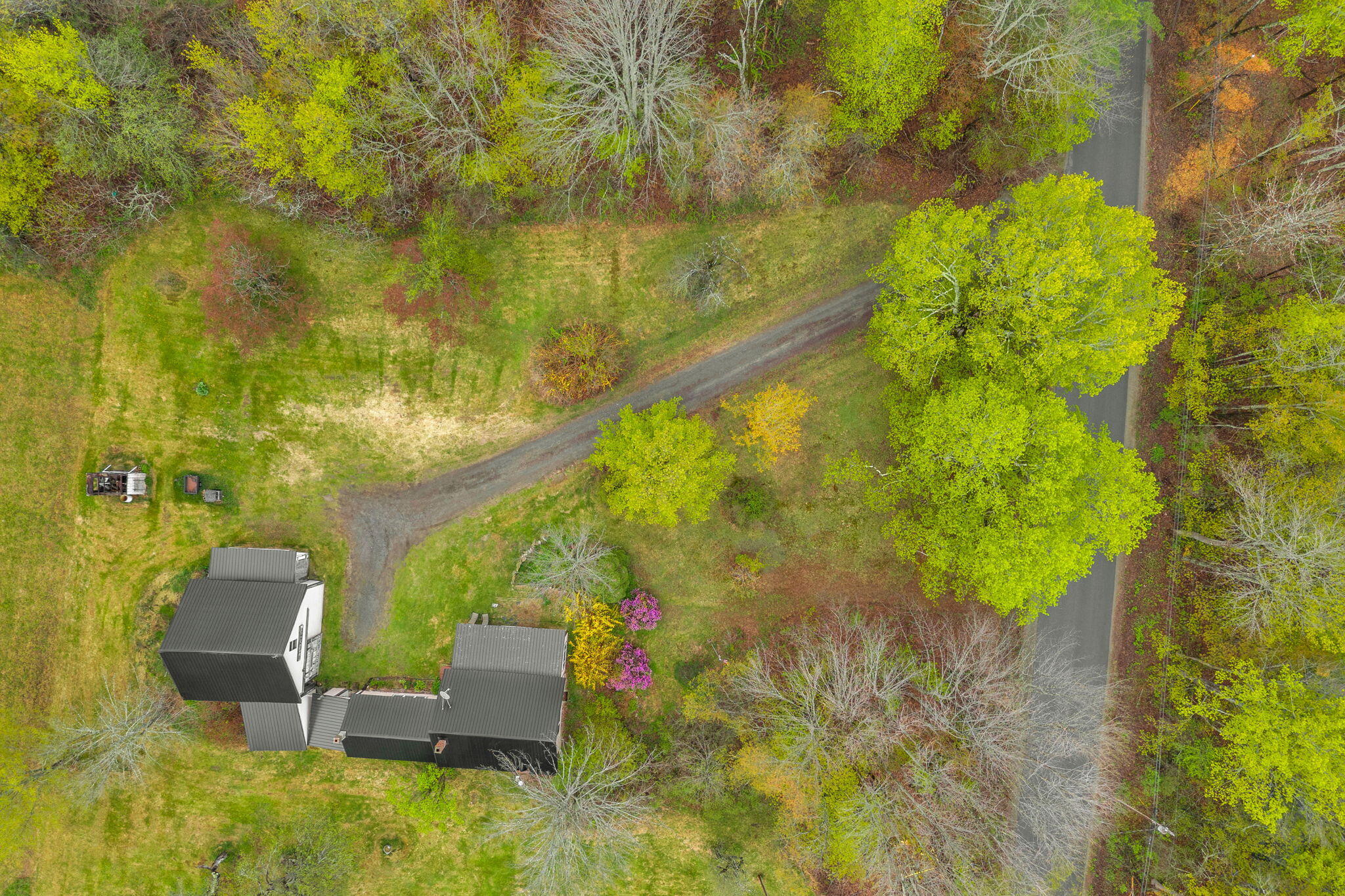 402 Webb Ridge Road Property Photo 57