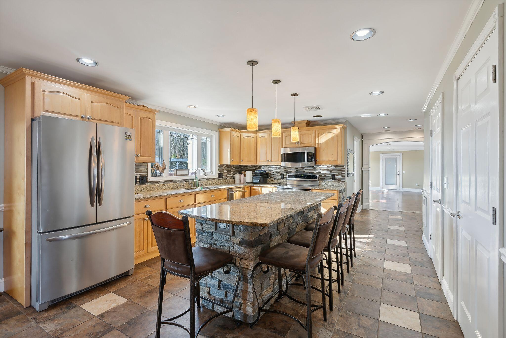 78 + 98 Hussey Hill Road Property Photo 4