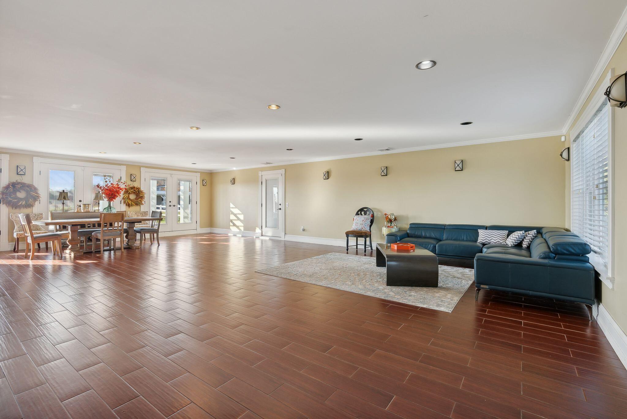 78 + 98 Hussey Hill Road Property Photo 10
