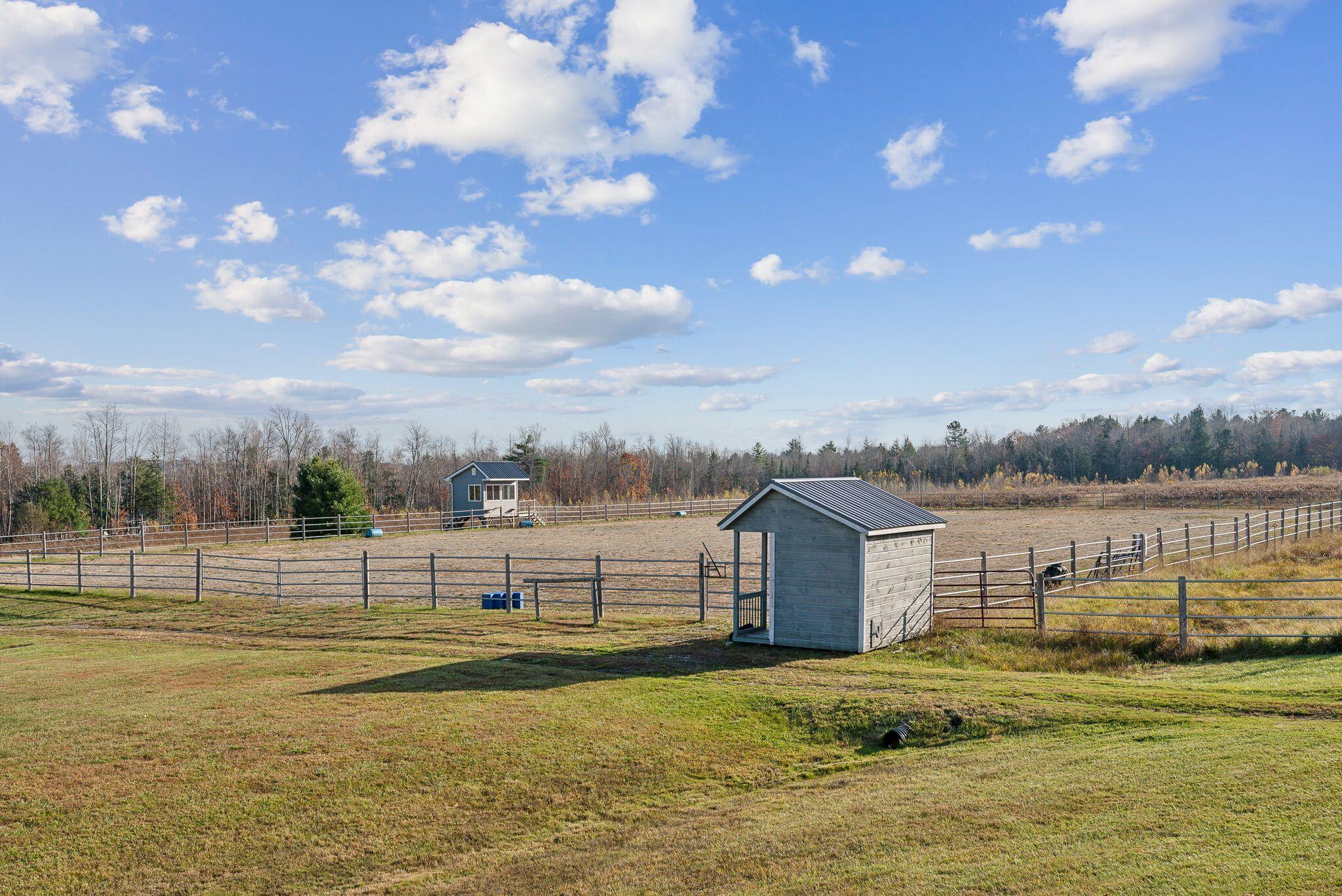 78 + 98 Hussey Hill Road Property Photo 17