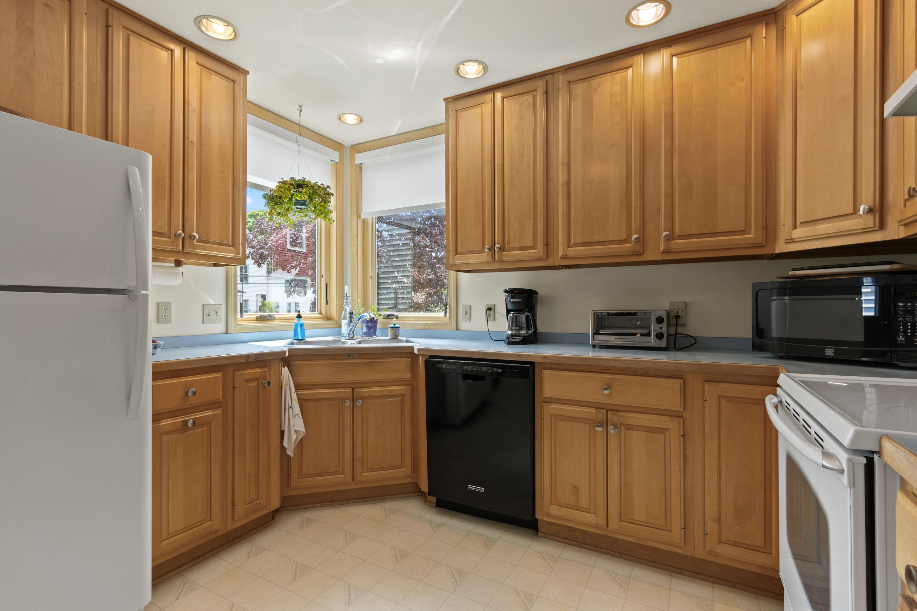 155 Hartley Street Property Photo 8