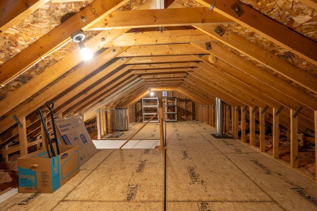 304 Vagabond Street Property Photo 19