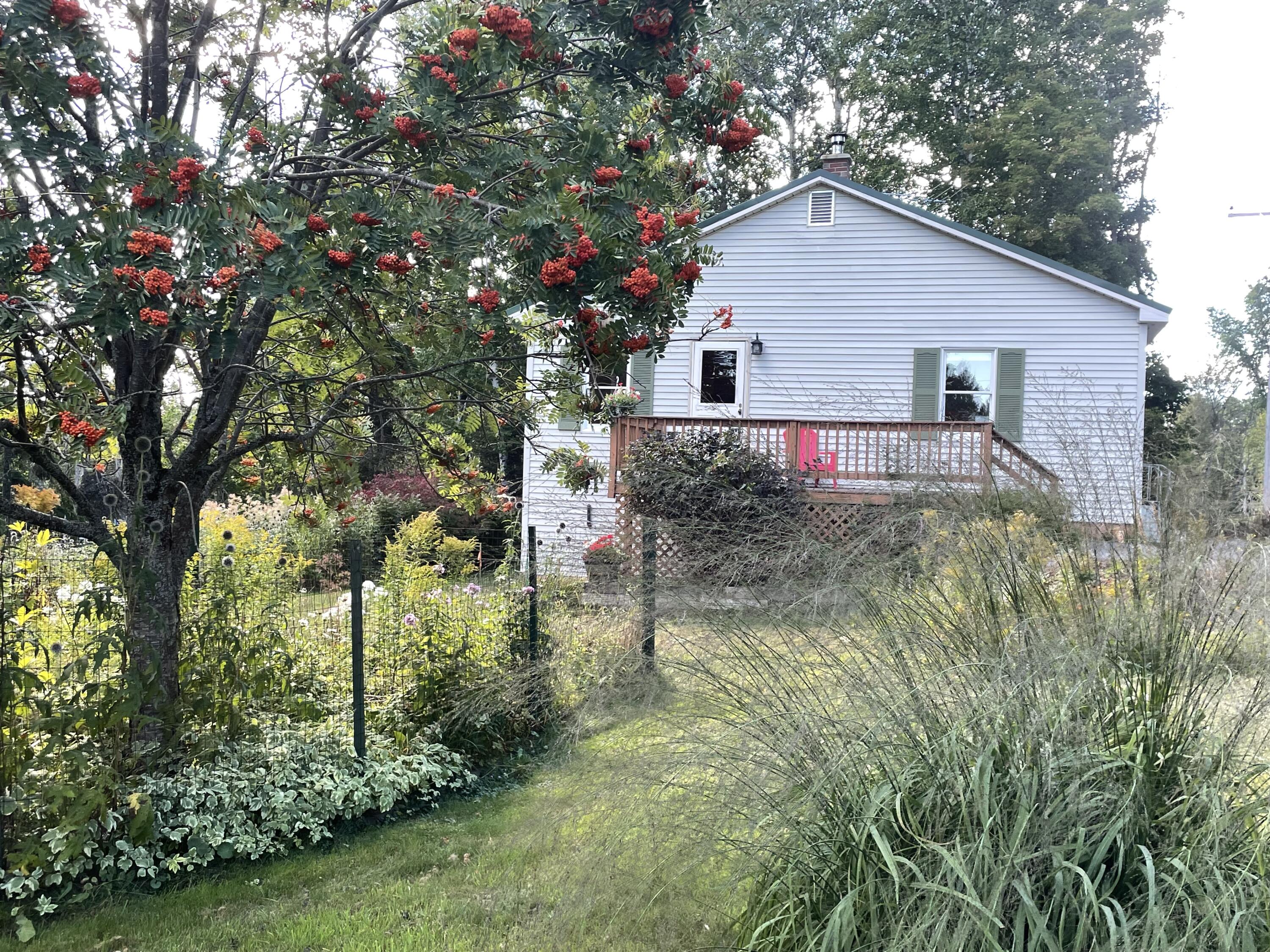 52 Cross Street Property Photo 8