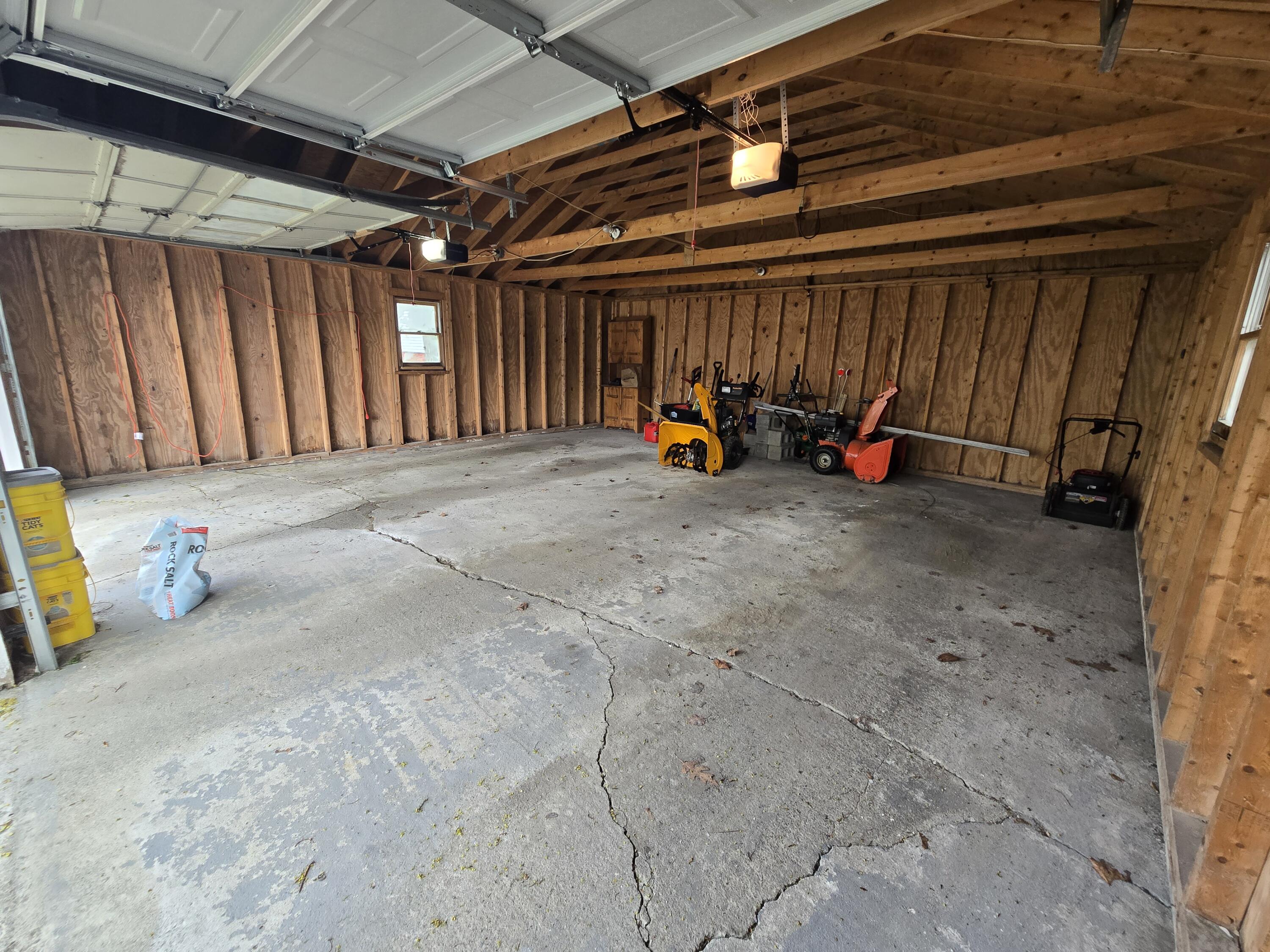 744 Hammond Street Property Photo 46