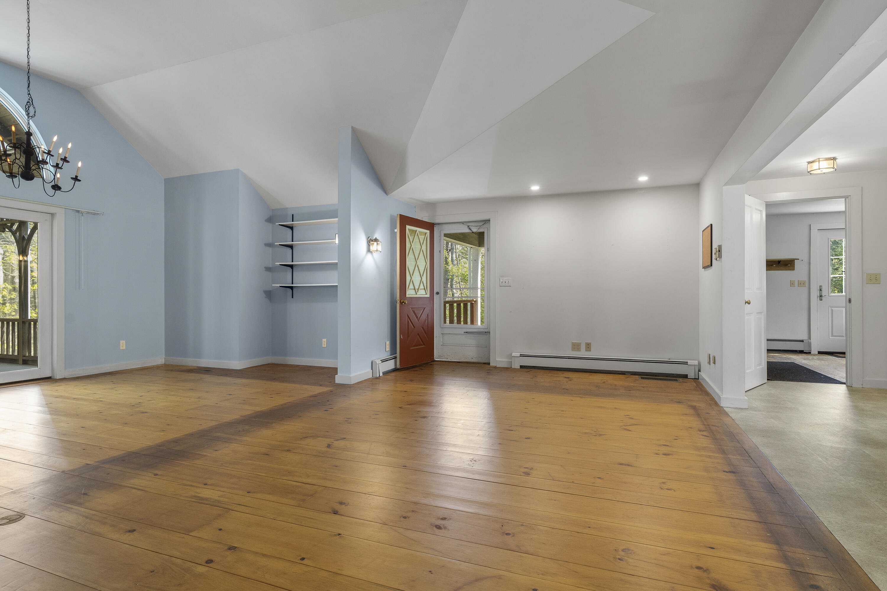 31 Woodward Farm Road Property Photo 17