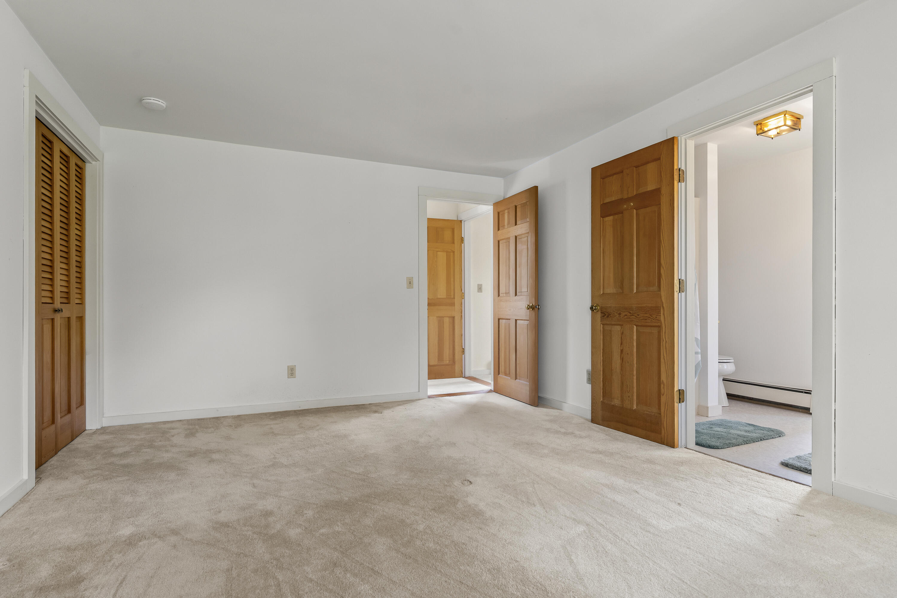 31 Woodward Farm Road Property Photo 61