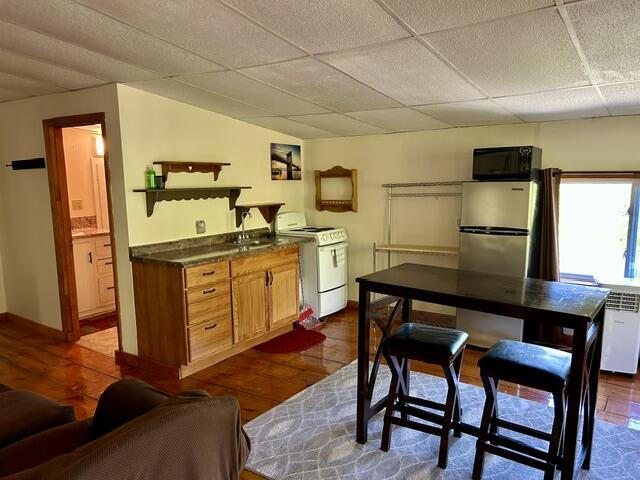 60 Mt Blue Pond Road Property Photo 17