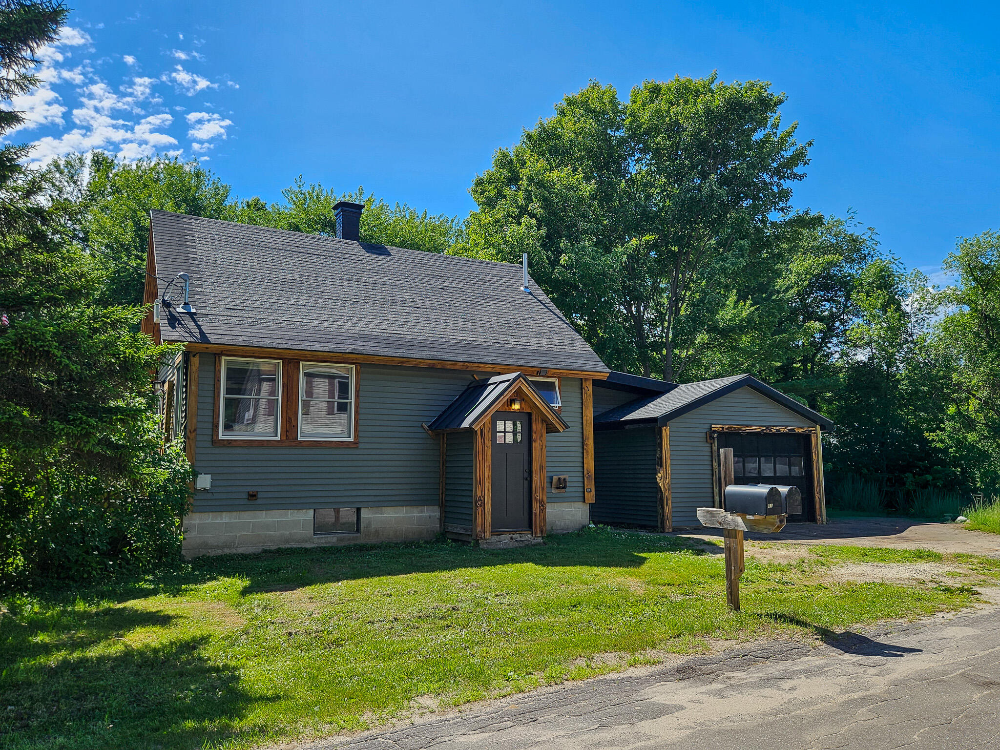 14 Helen Street Property Photo 2