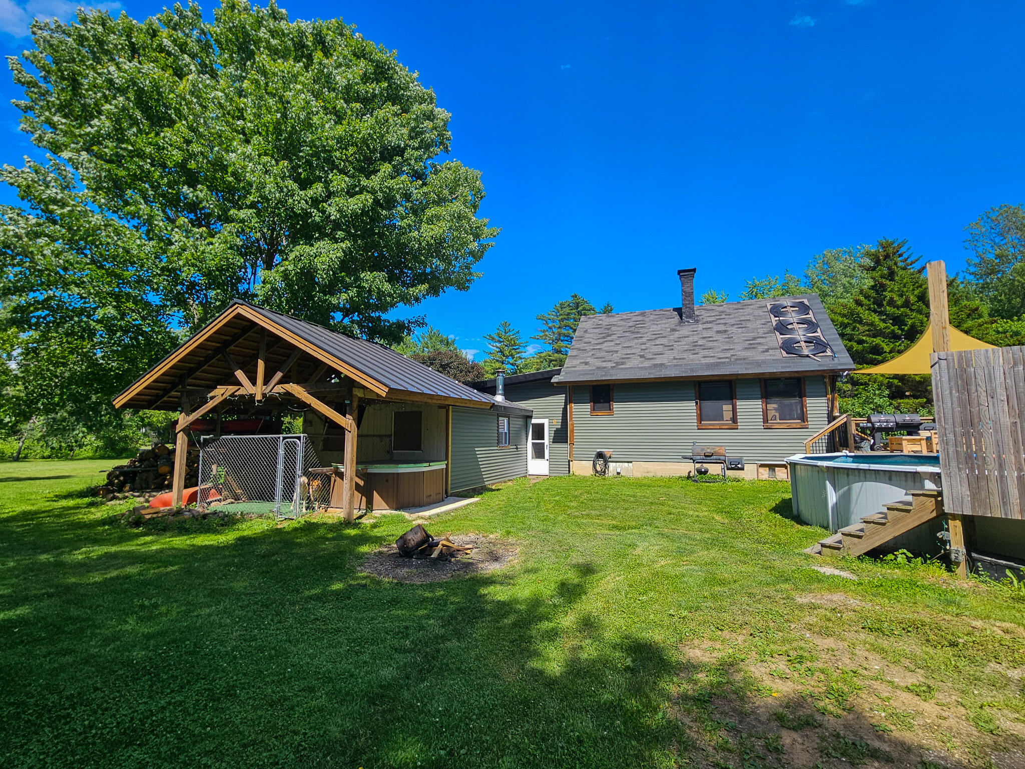 14 Helen Street Property Photo 13