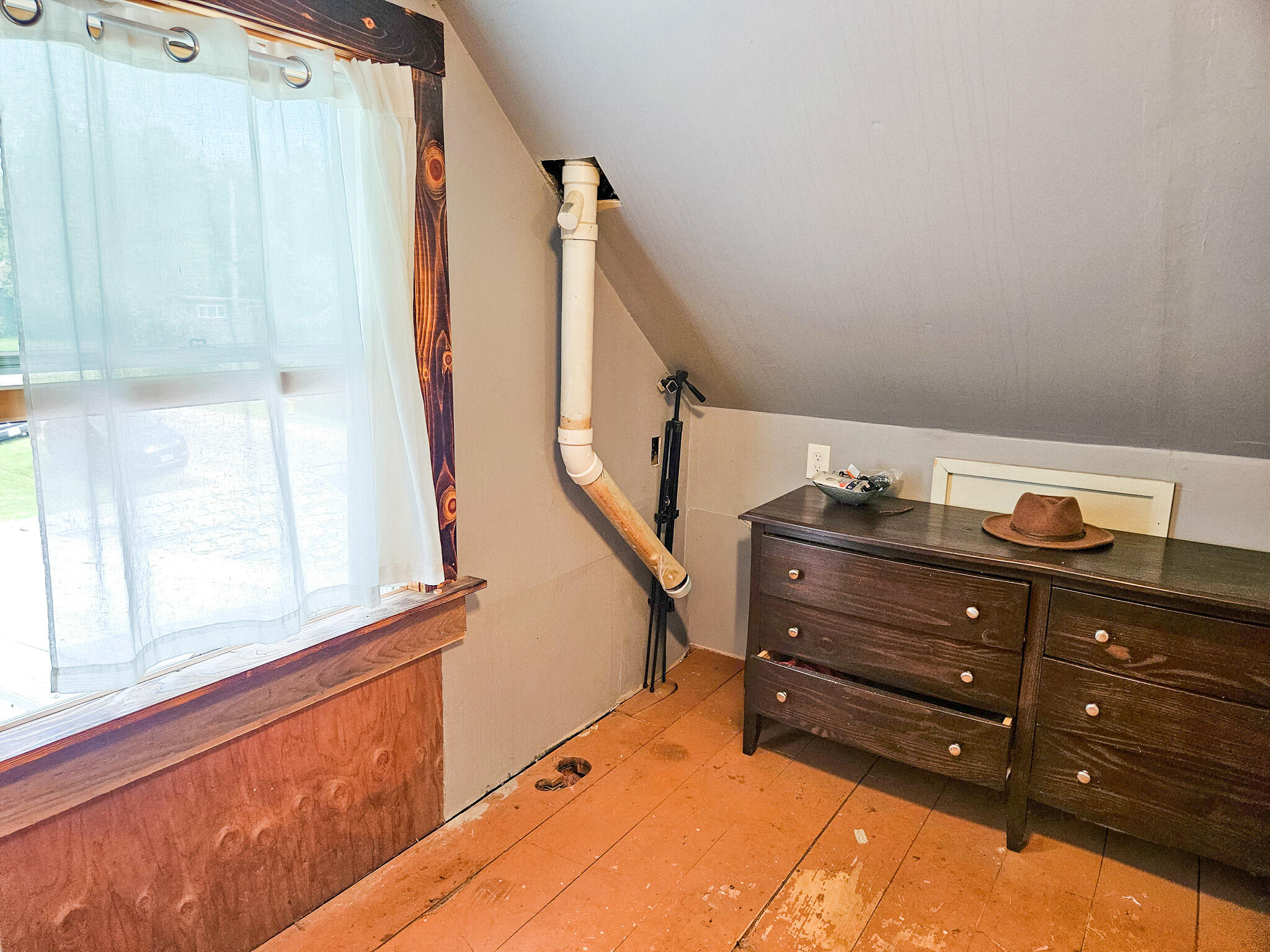 14 Helen Street Property Photo 55