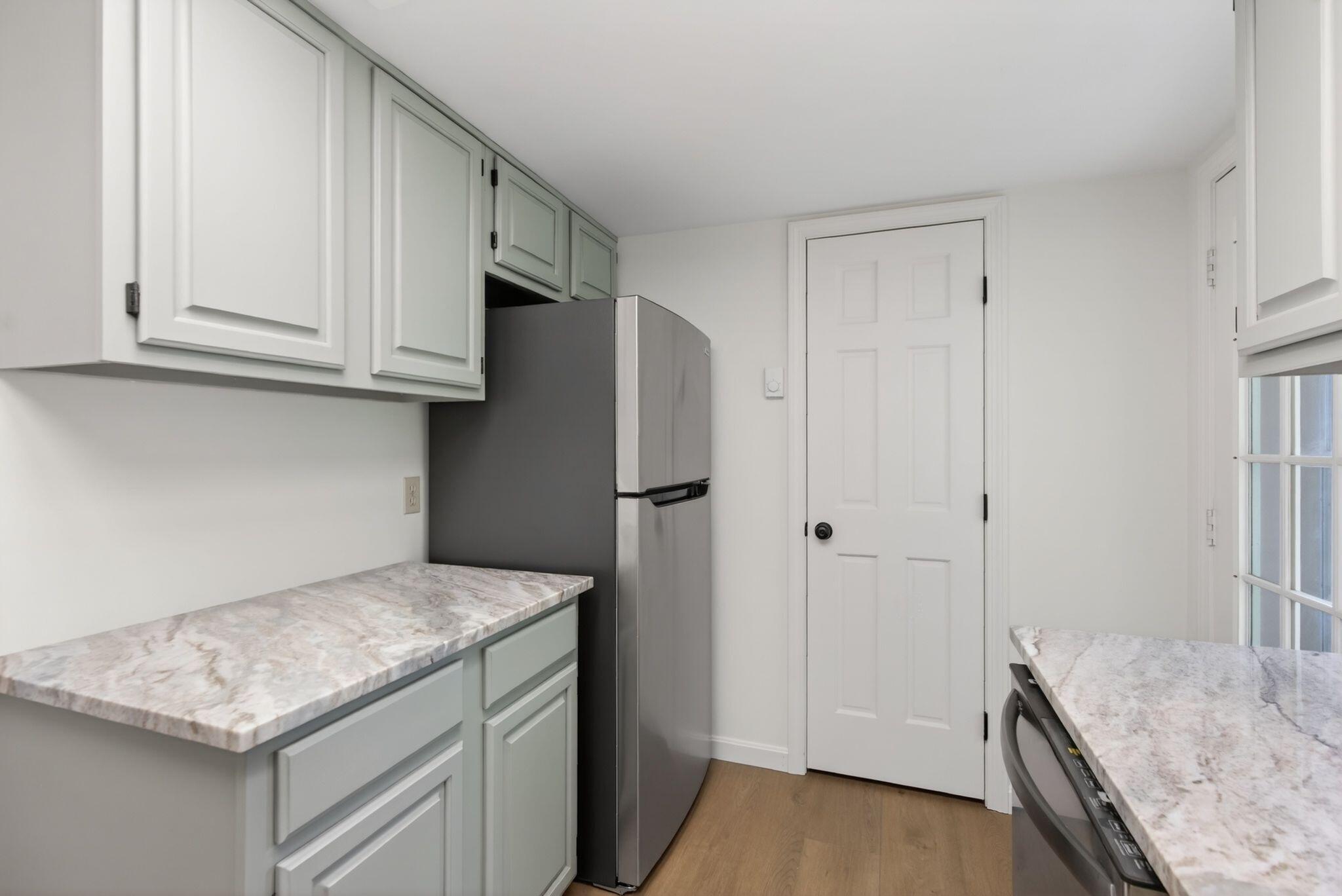 29 Old Orchard Road 6 Property Photo 13