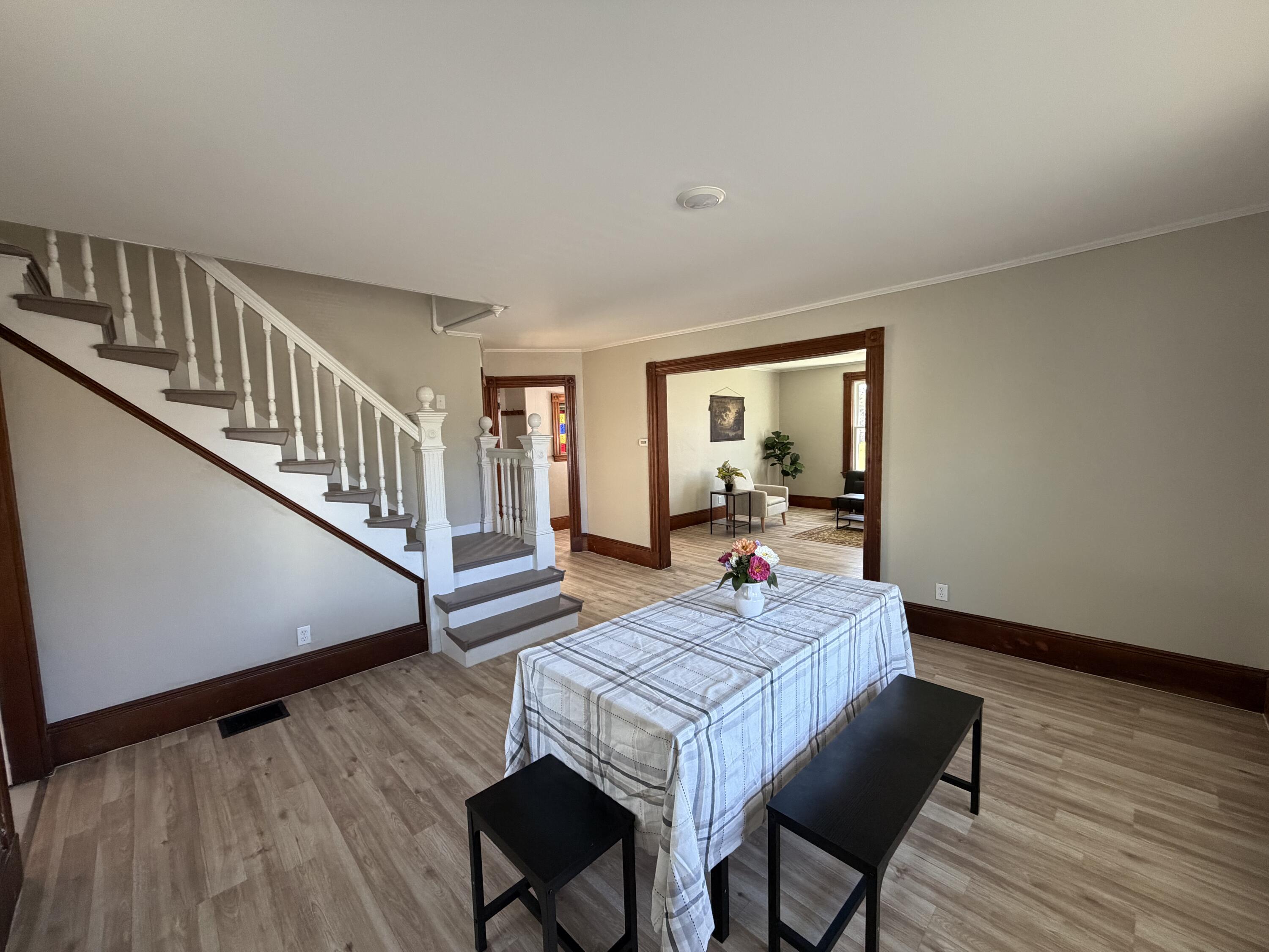 7 Cleveland Street Property Photo 11