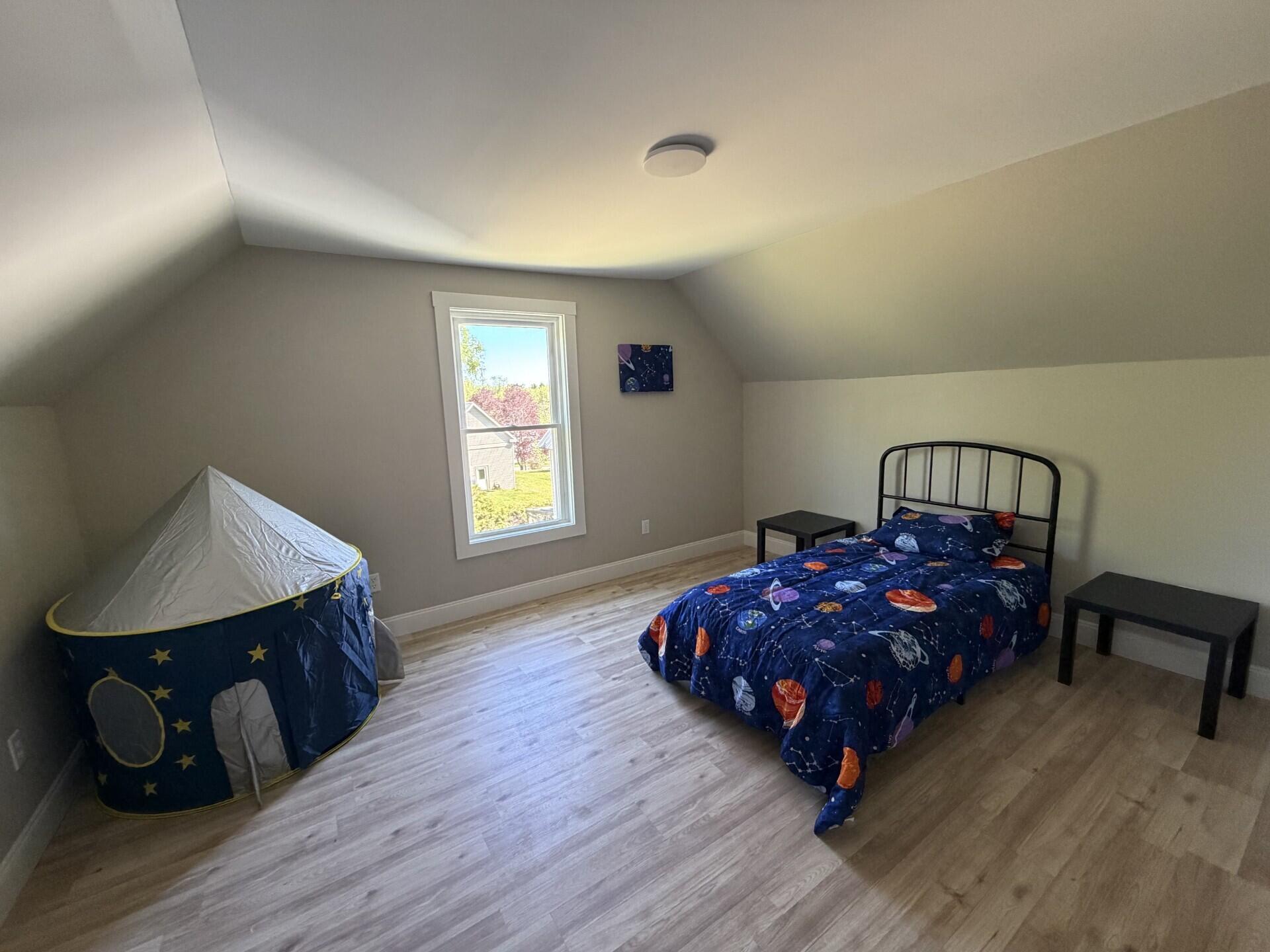 7 Cleveland Street Property Photo 27