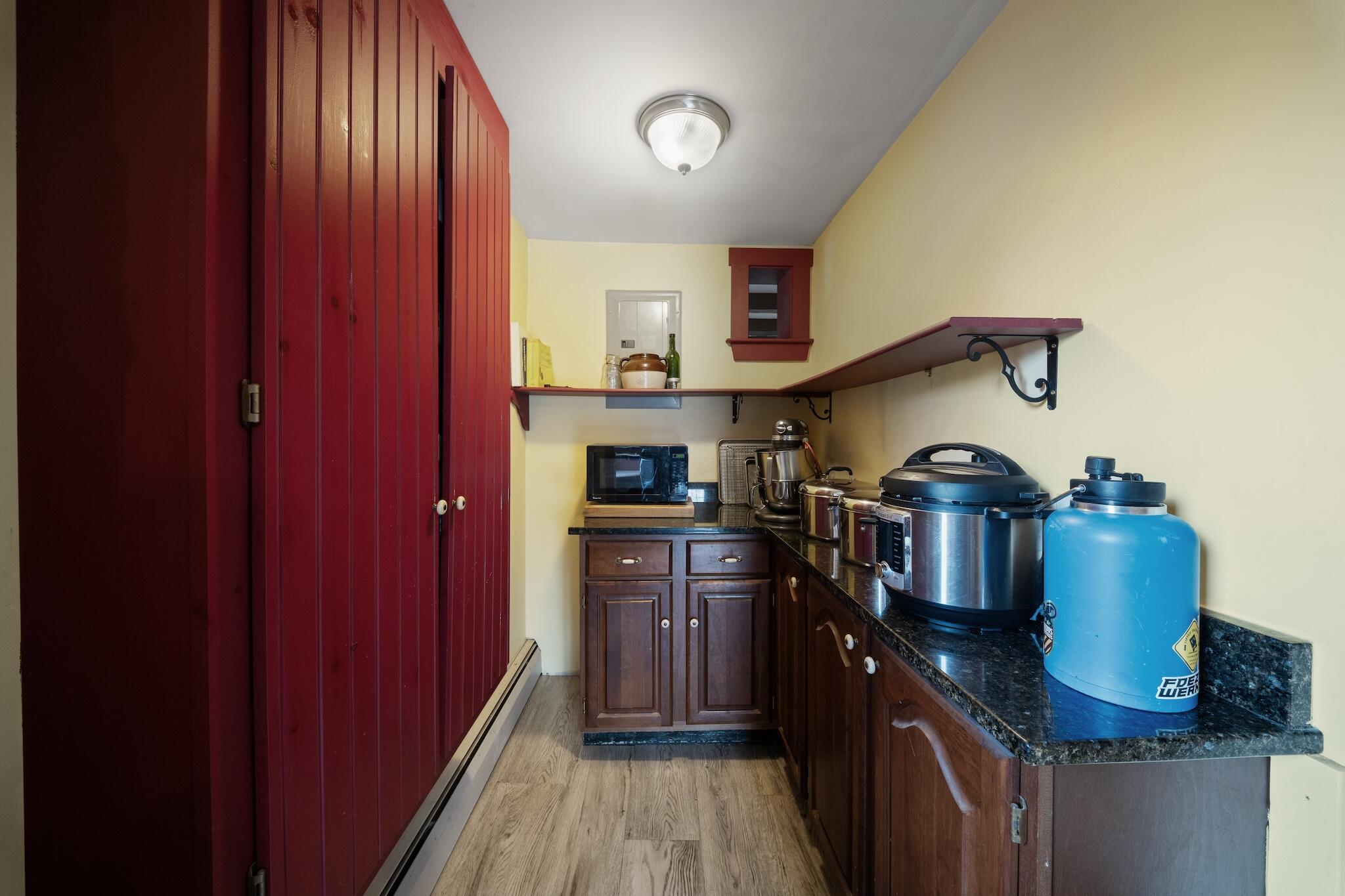 78 Ten Lots Road Property Photo 9