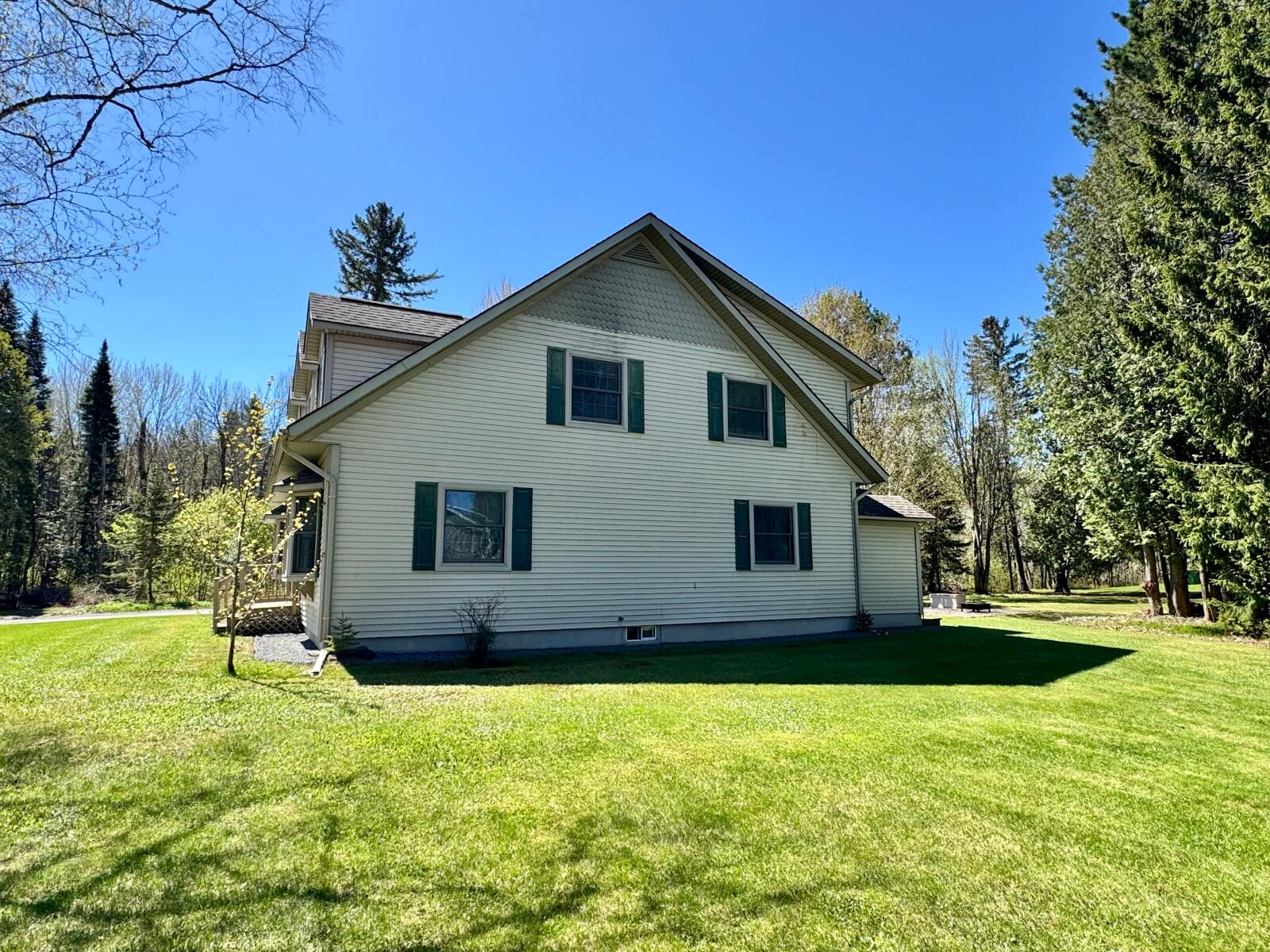 37 Page Avenue Property Photo 3